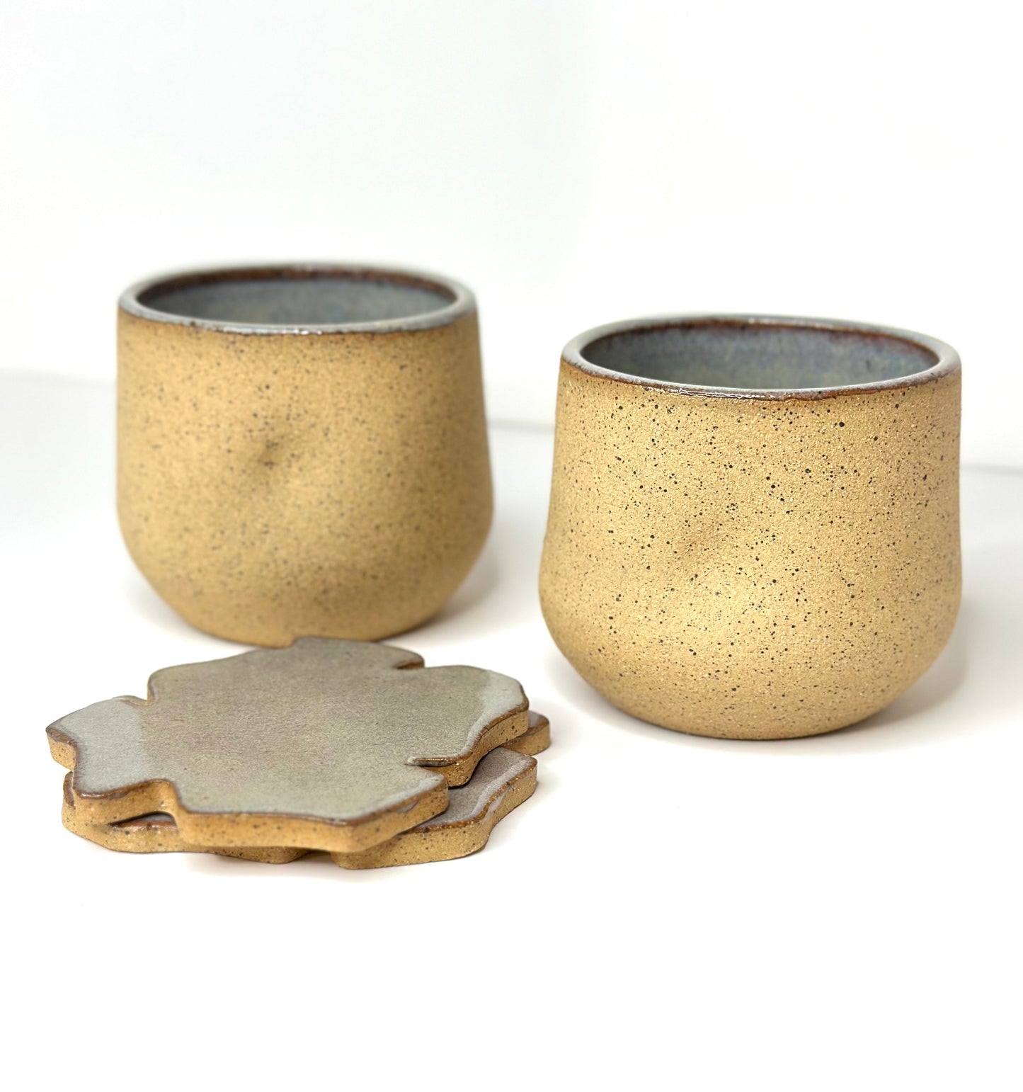 FRECKLES CUP SET (2 cups + 2 Flower coaters)