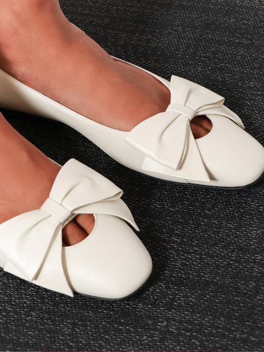 Valentino Garavani Women Leather Bowow Ballerinas