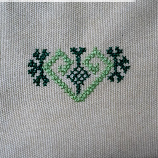 Heart Leather Clutch - Green