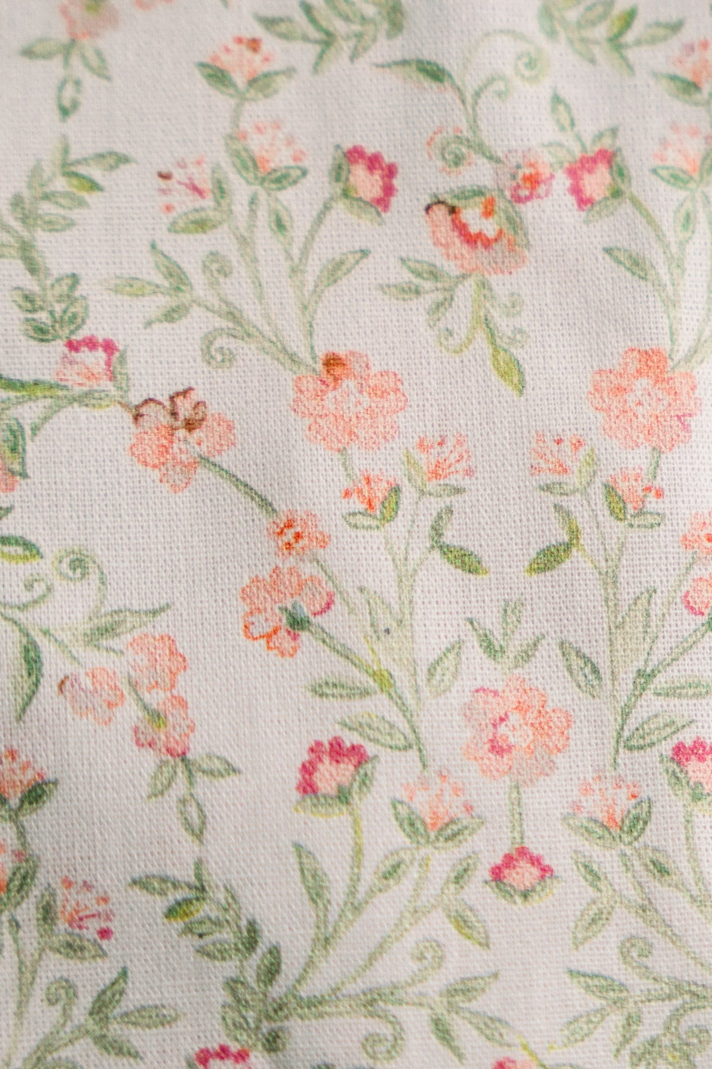 Apricot Meadow |Timeless Floral Ruffle Zipper Pouch