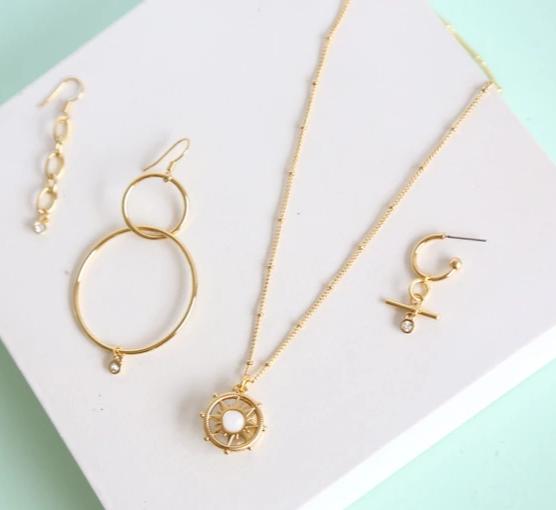 Wynne Crystal Bar Earrings