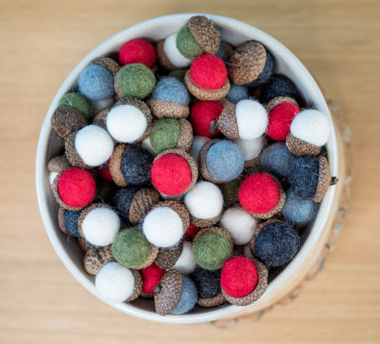 Felt Christmas Acorns- Set of 15