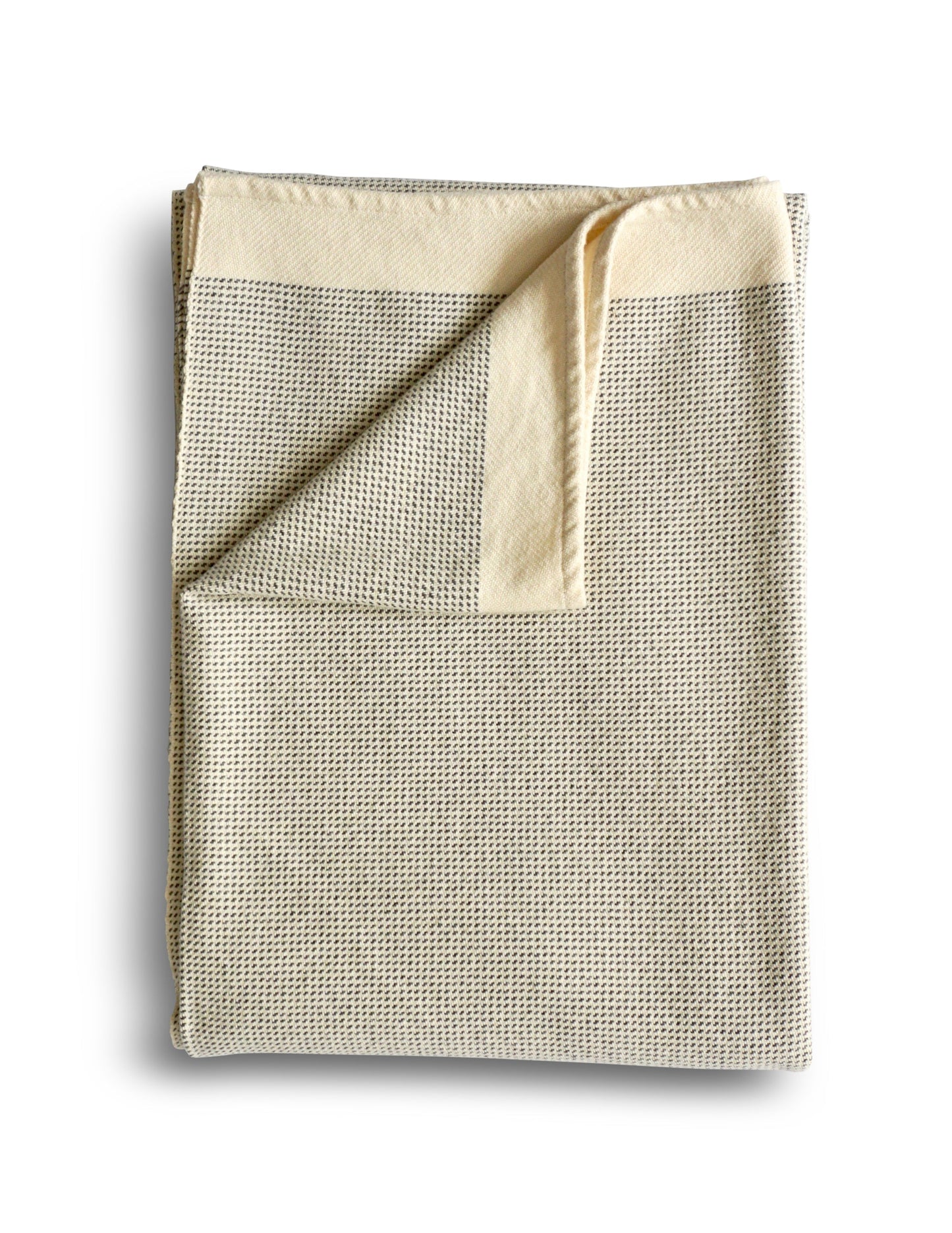Combed Cotton Dot Throws