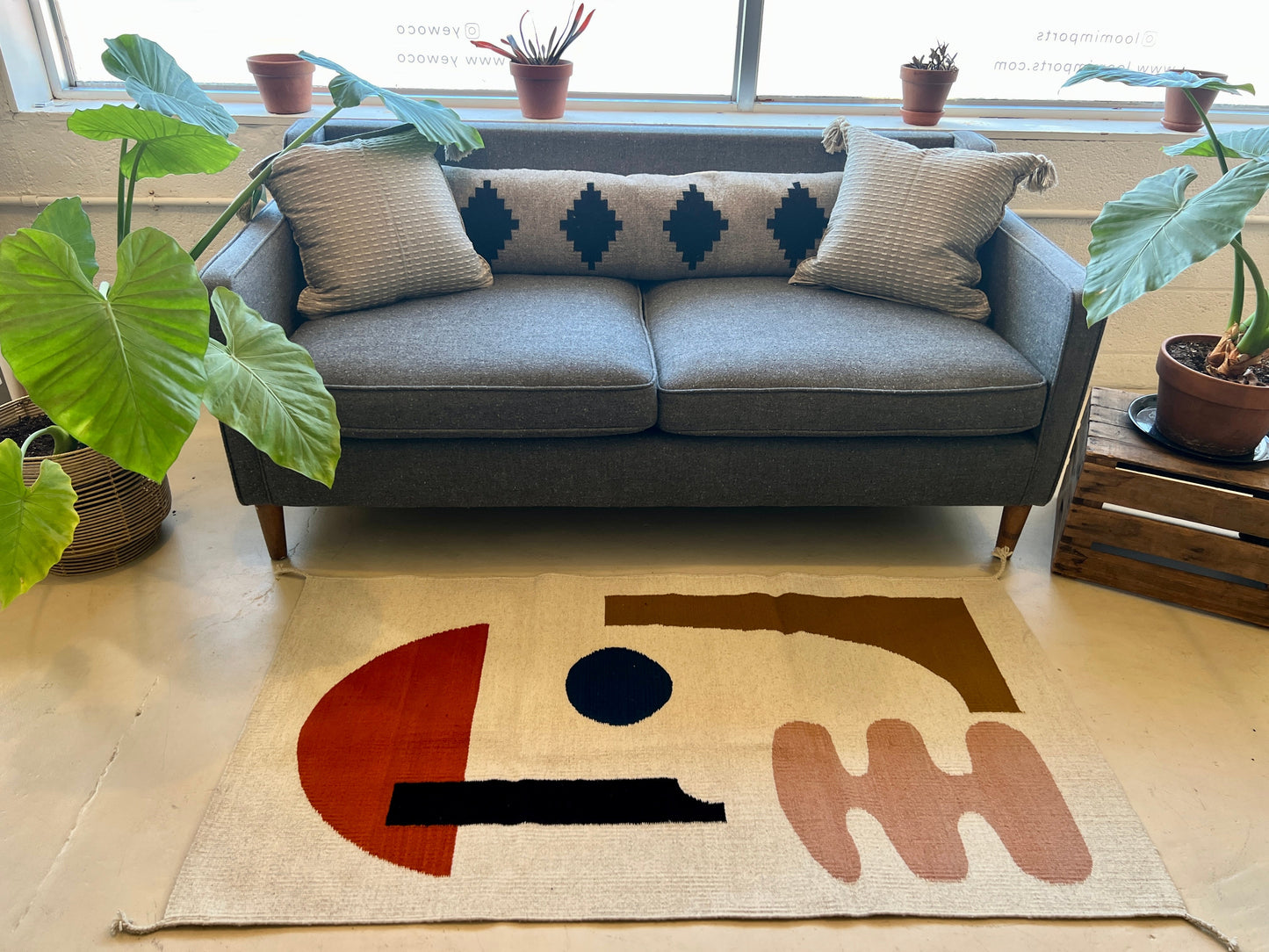 LOOM Imports Rug № 36