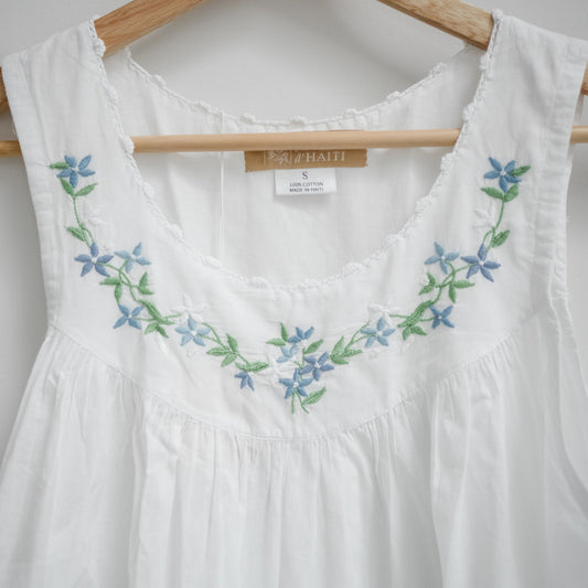 The Sarah Garland Nightgown - Blue
