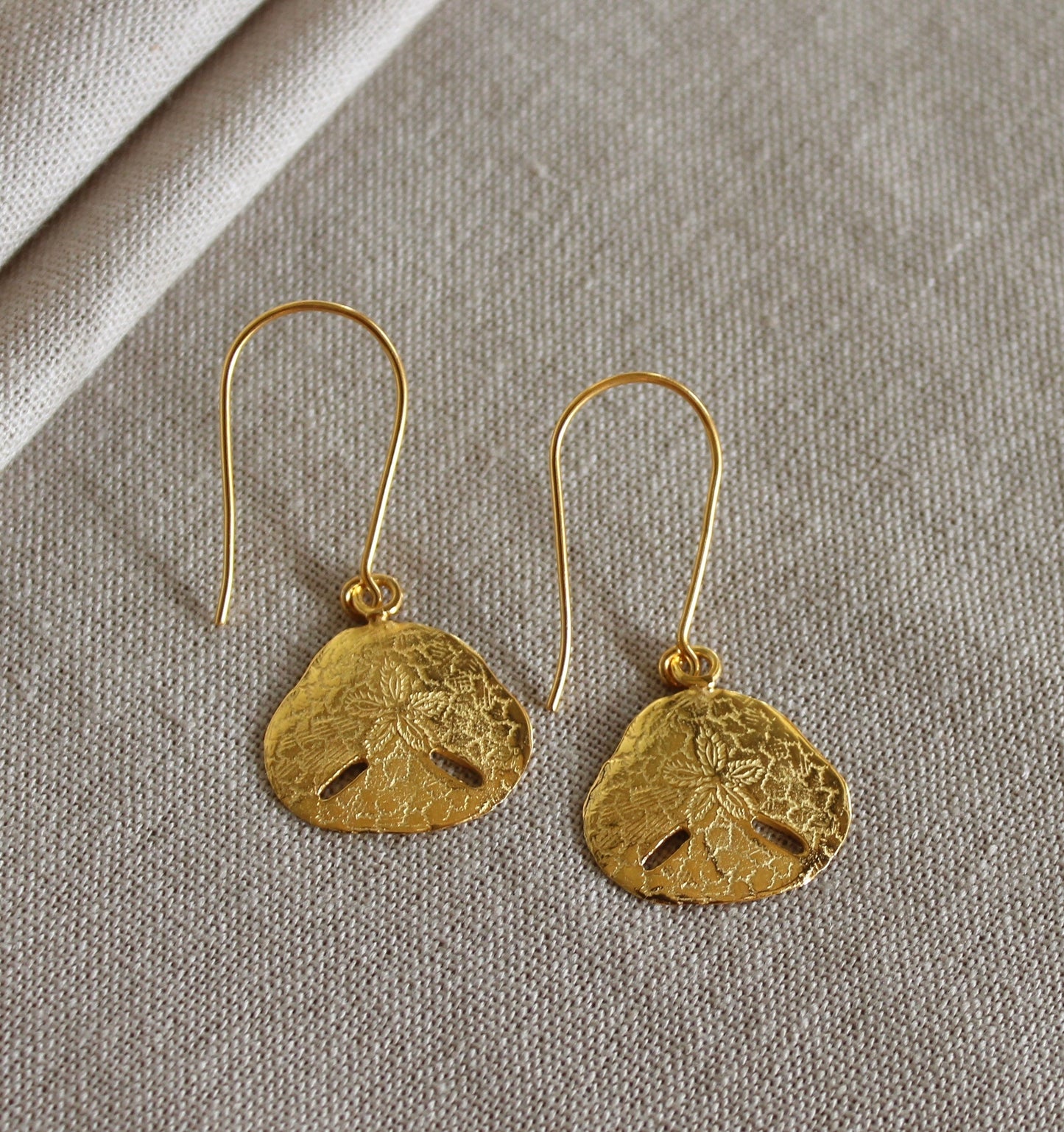 Sand Dollar Earrings - Gold Plated