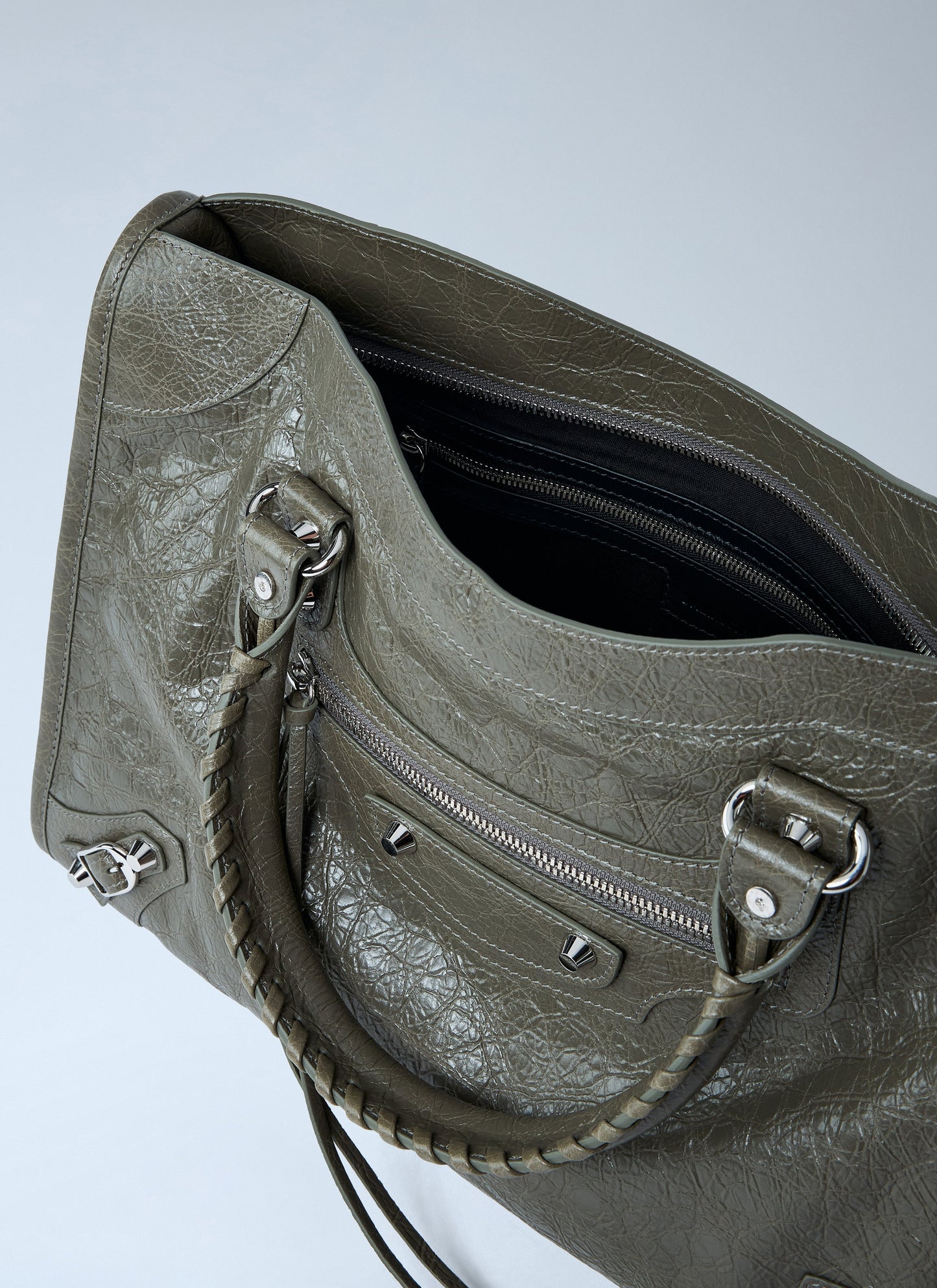 Balenciaga Women Medium Le City Handbag