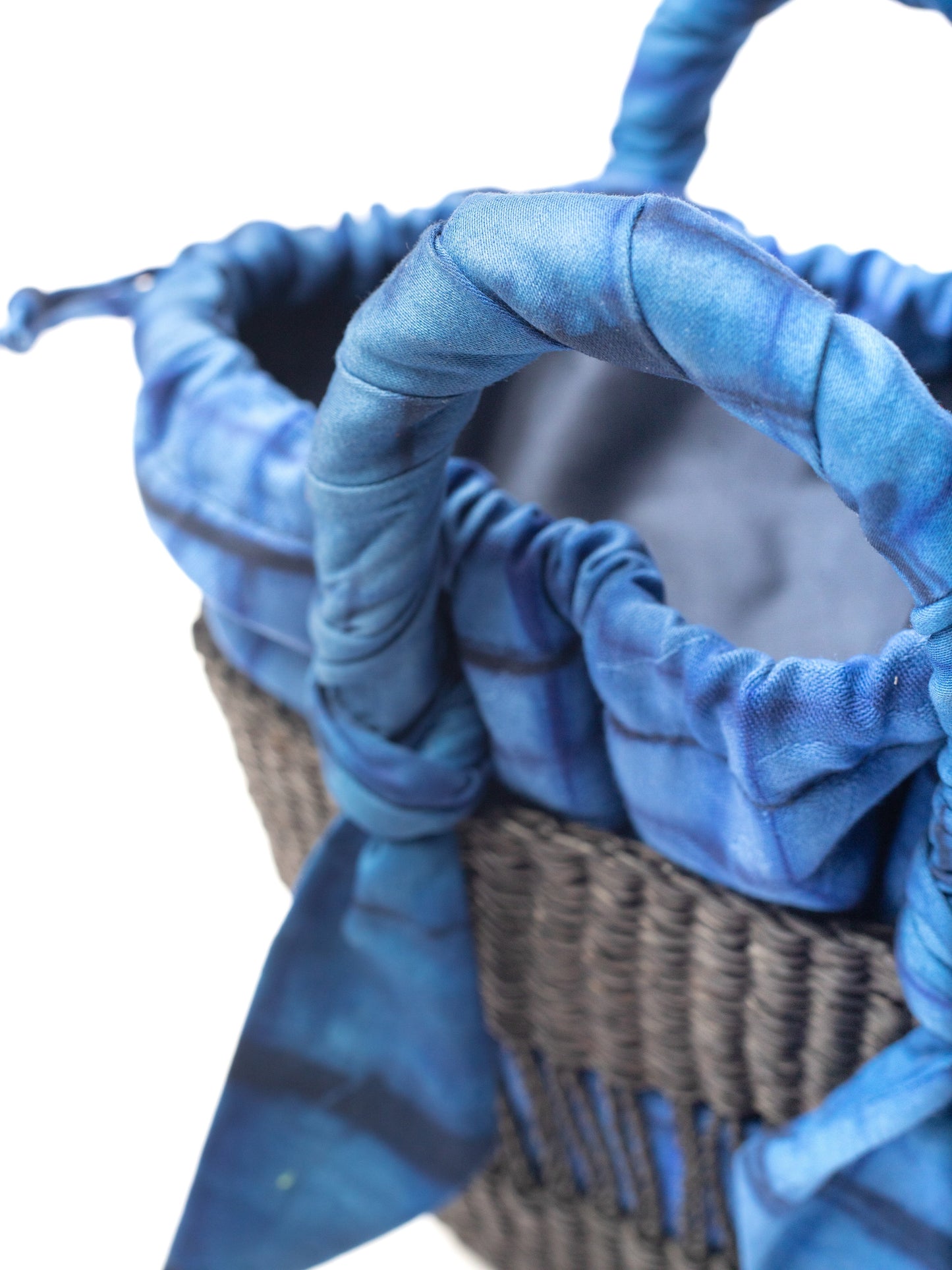 Ayine Bag Mini - Black W/ Navy Check Lining