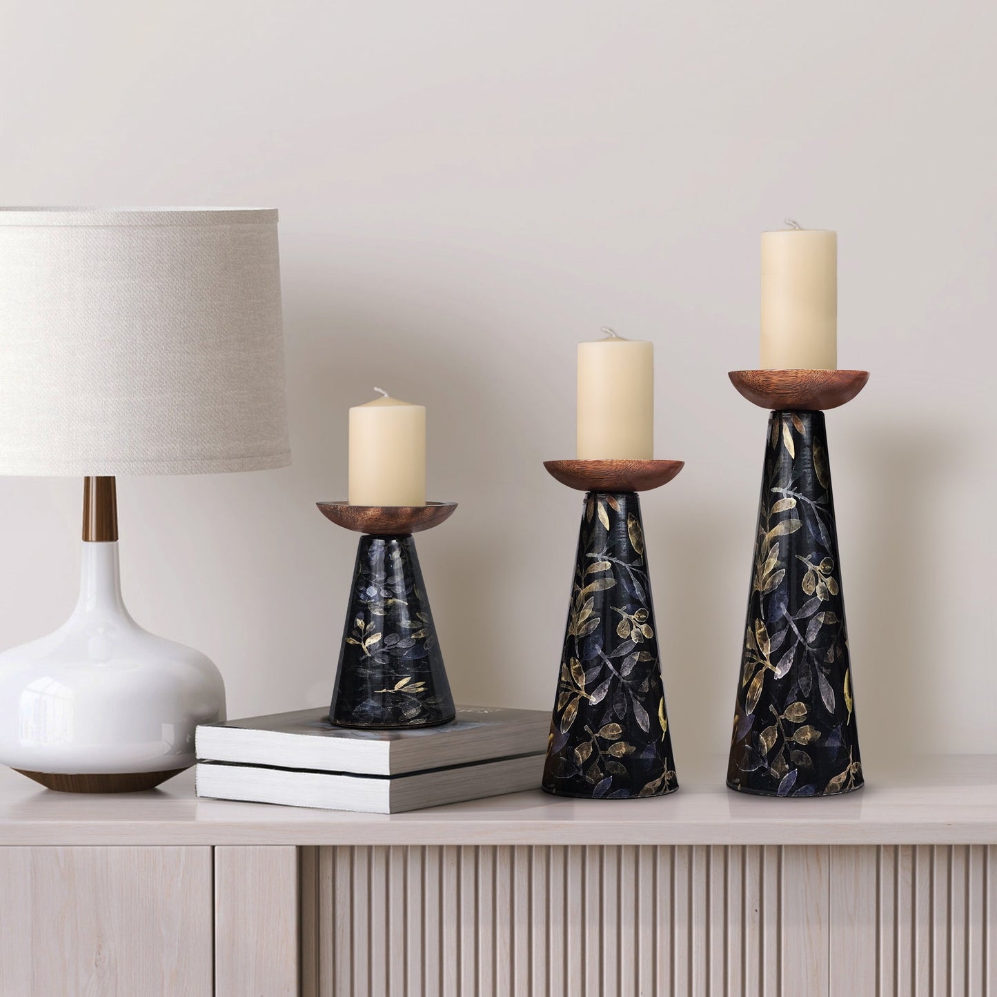 Deep Floral Pillar Candleholder Set