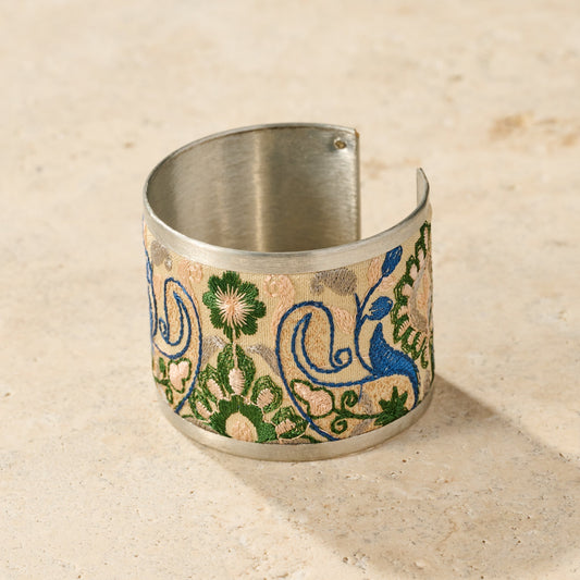 Jabardasta Silk Embroidered Cuff