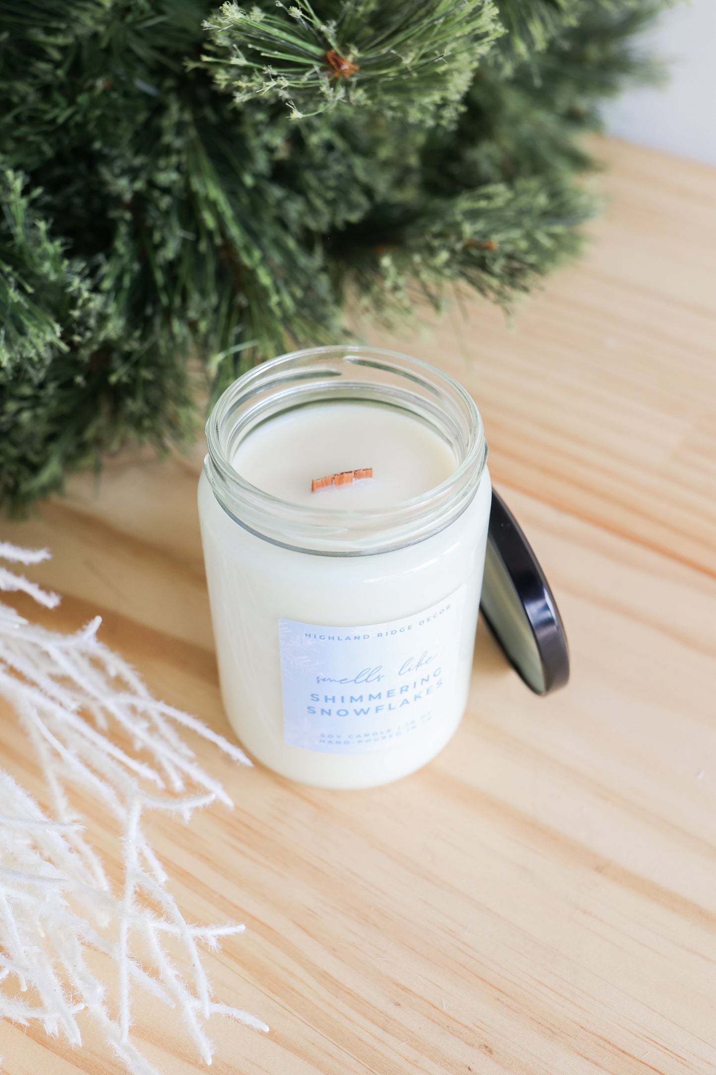 Shimmering Snowflakes Candle