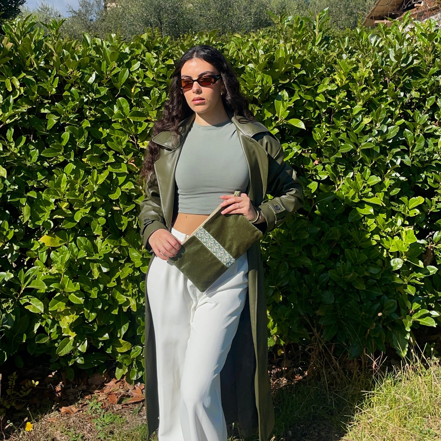 Velvet Tatreez Clutch - Green