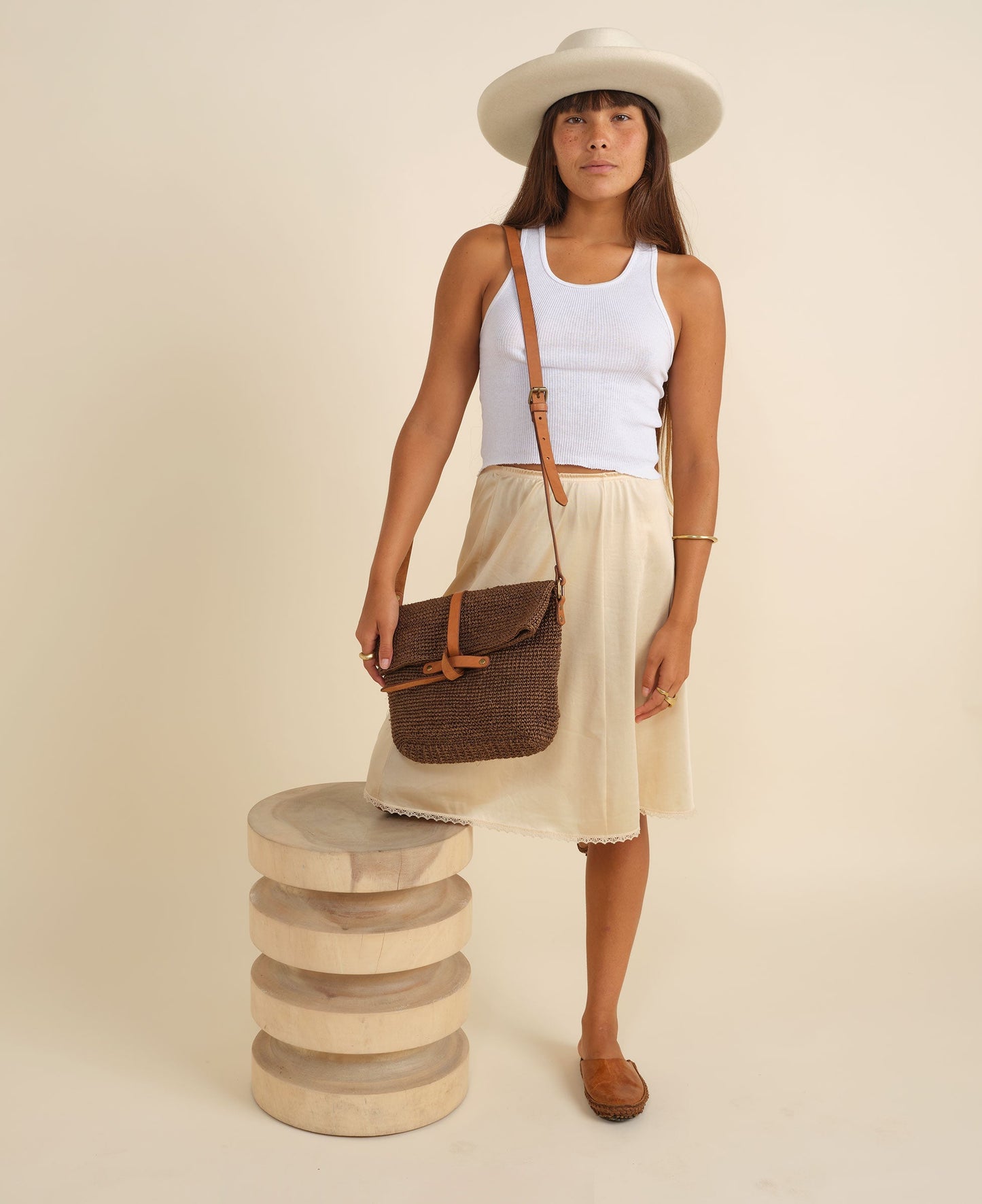 Minga | Carmen Crossbody | Oak Brown