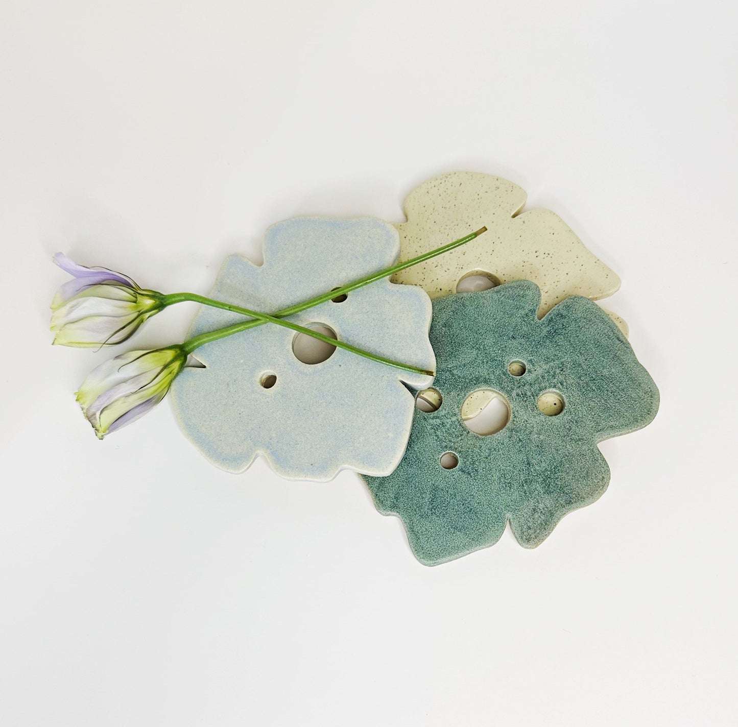 FROGS. Set of 2 pieces.