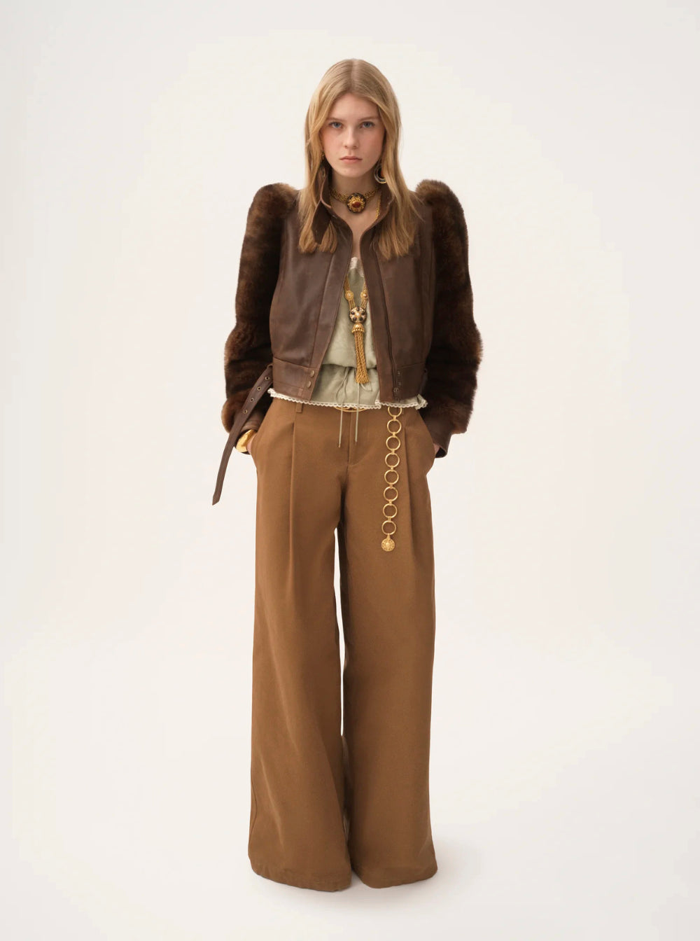 Chloé Women Brown Pants With Belt Loops And Wide Leg In Cotton Woman