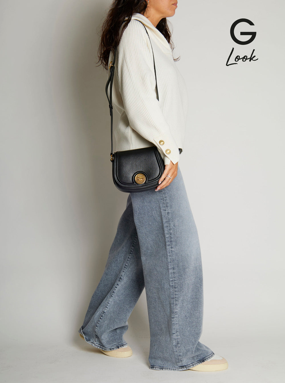 Chloé Women 'Horse Medal' Black Shoulder Bag With Adjustable And Removable Shoulder Strap And Logo Plaque On The Front In Leather Woman