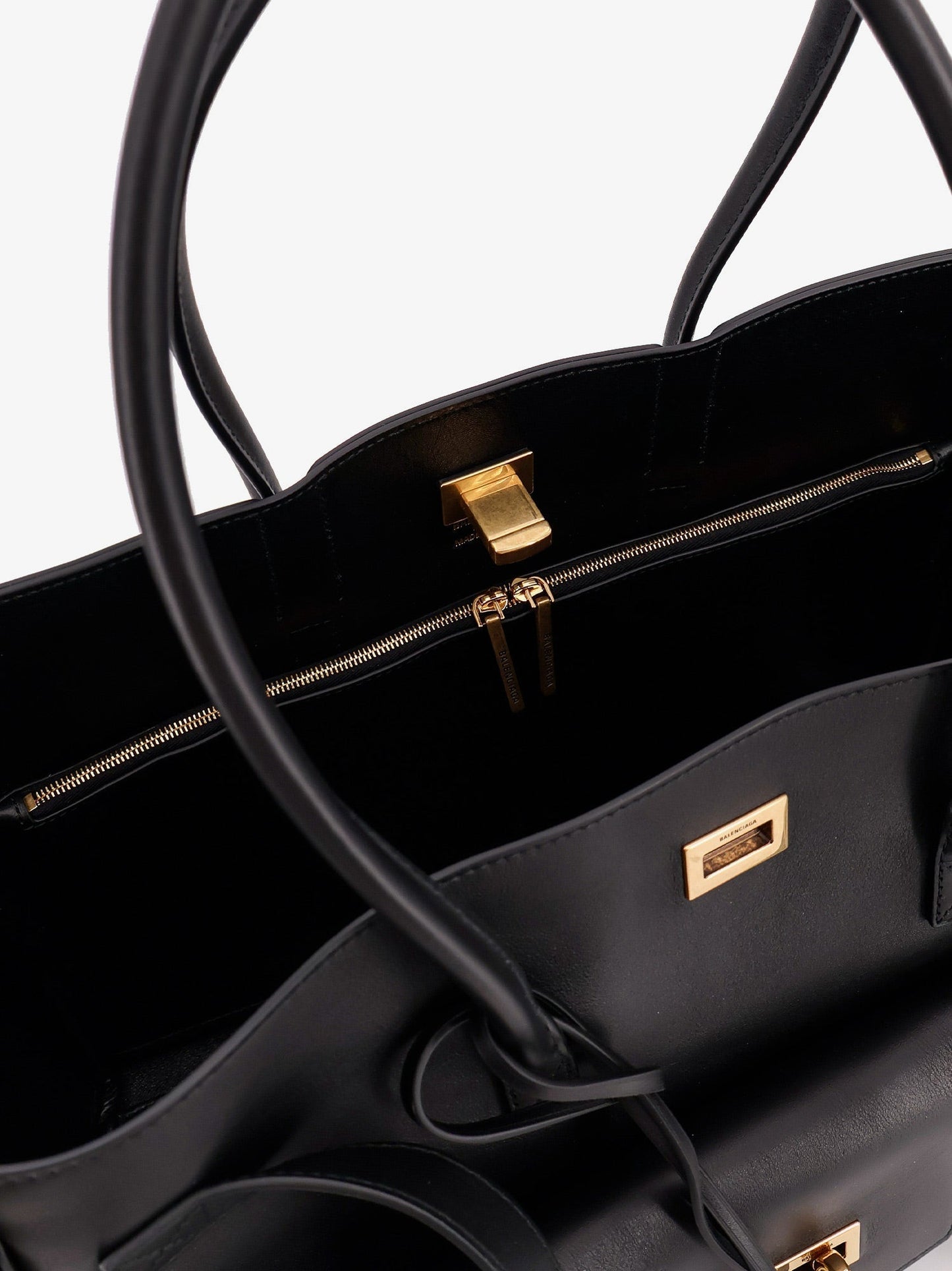 Balenciaga Women Carry All Bel Air Shoulder Bag