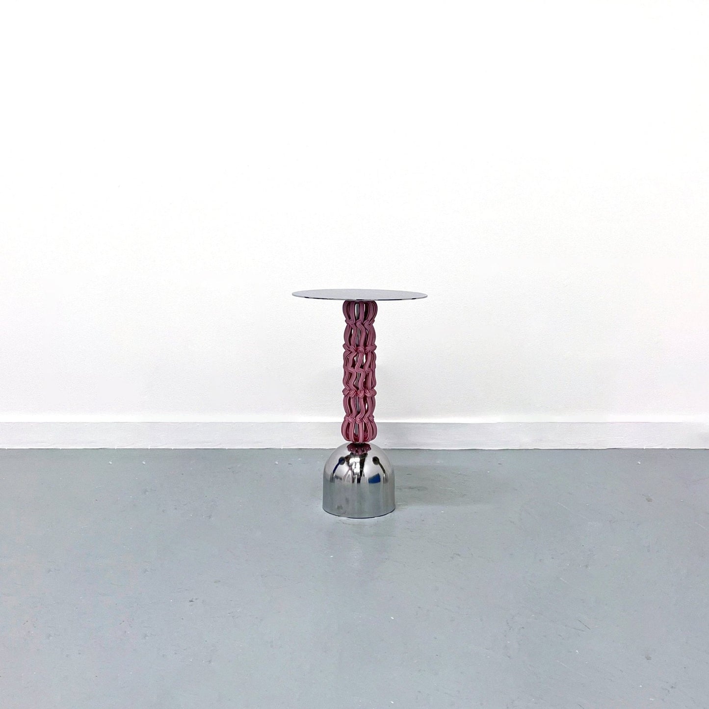 Frosting Martini Table