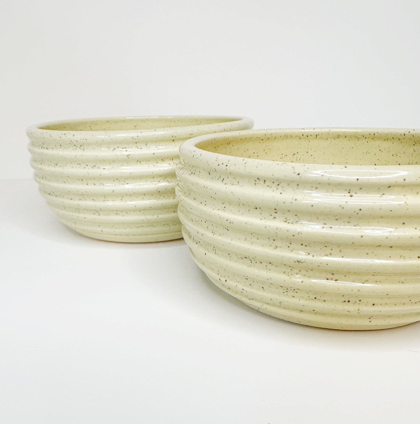 HUNNY BOWLS Easter Egg (Set of two. Assorted sizes)