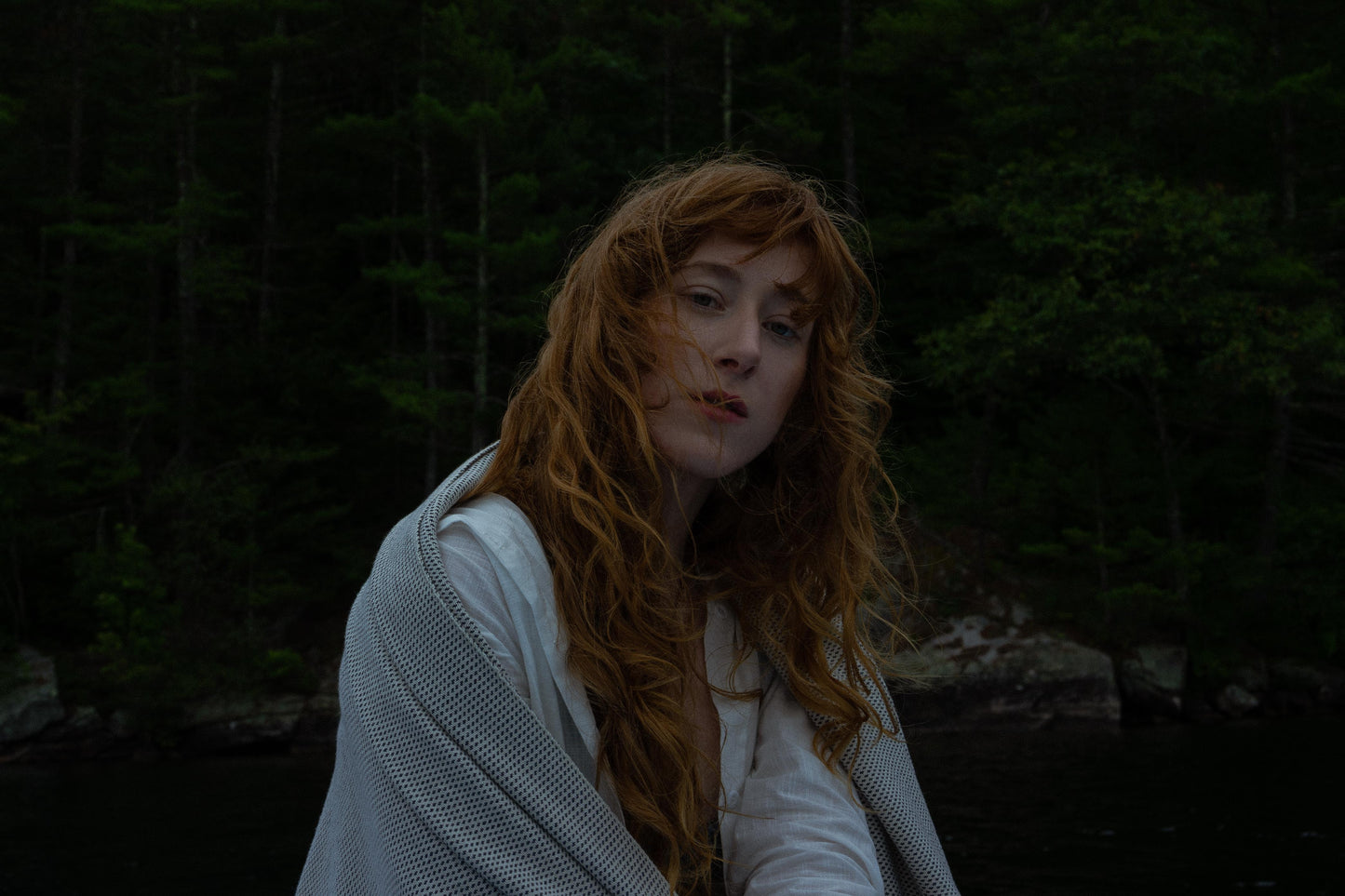 Combed Cotton Dot Throws