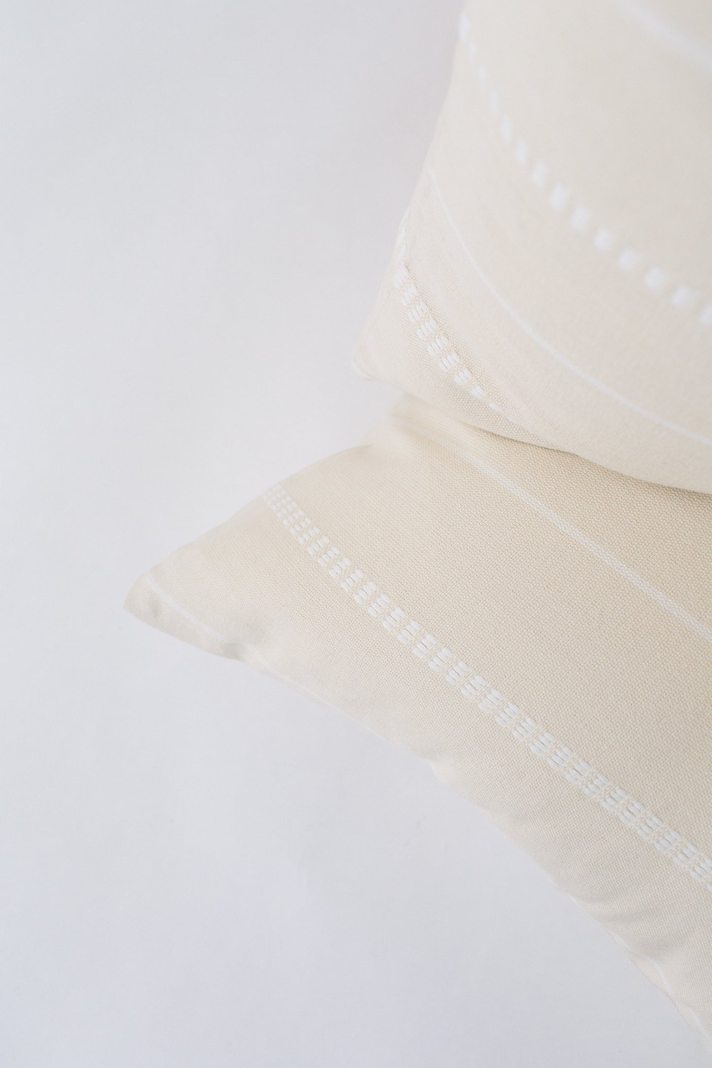 LOOM Imports Cream Brocade Pillow cover