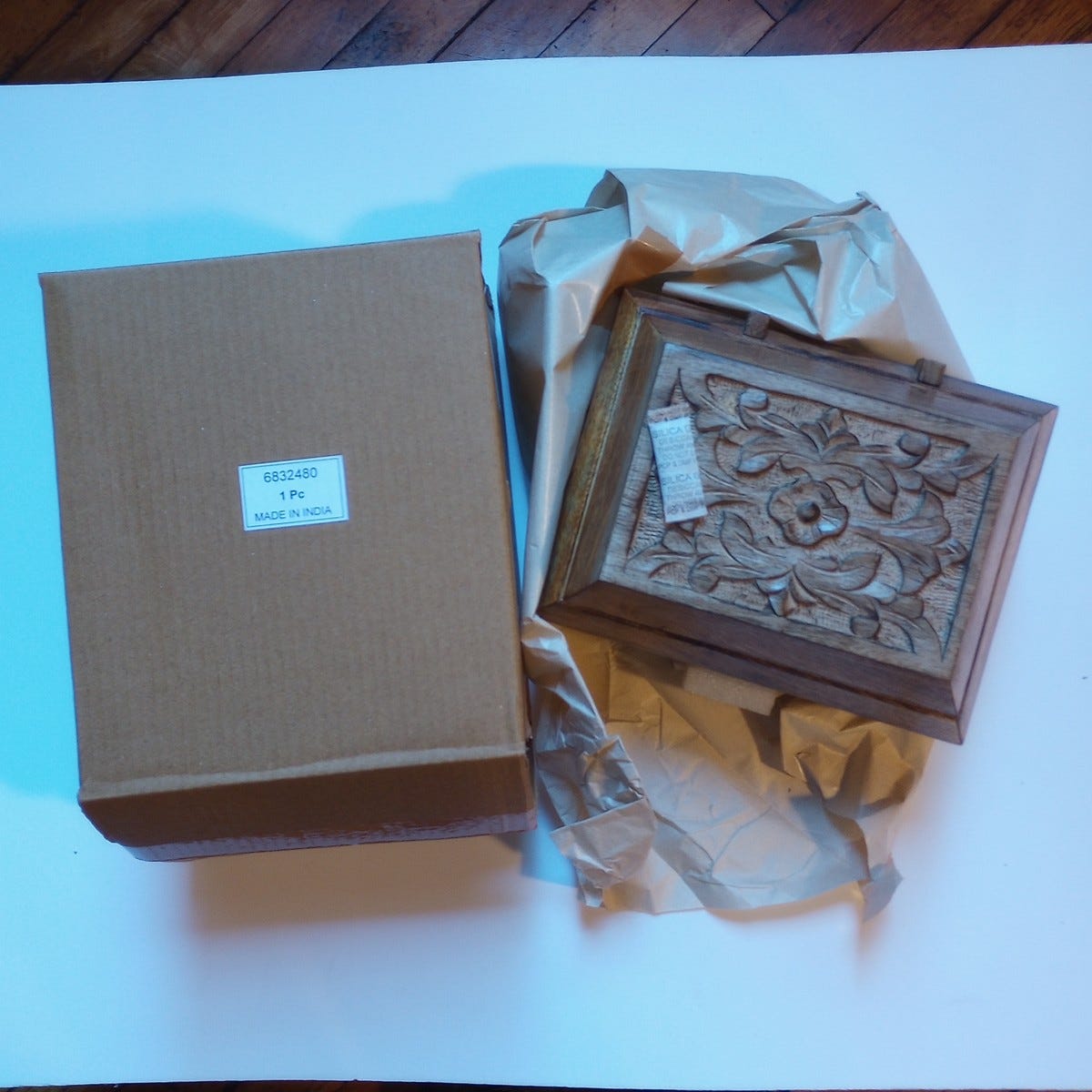 Phoolon Mango Wood Jewelry Box