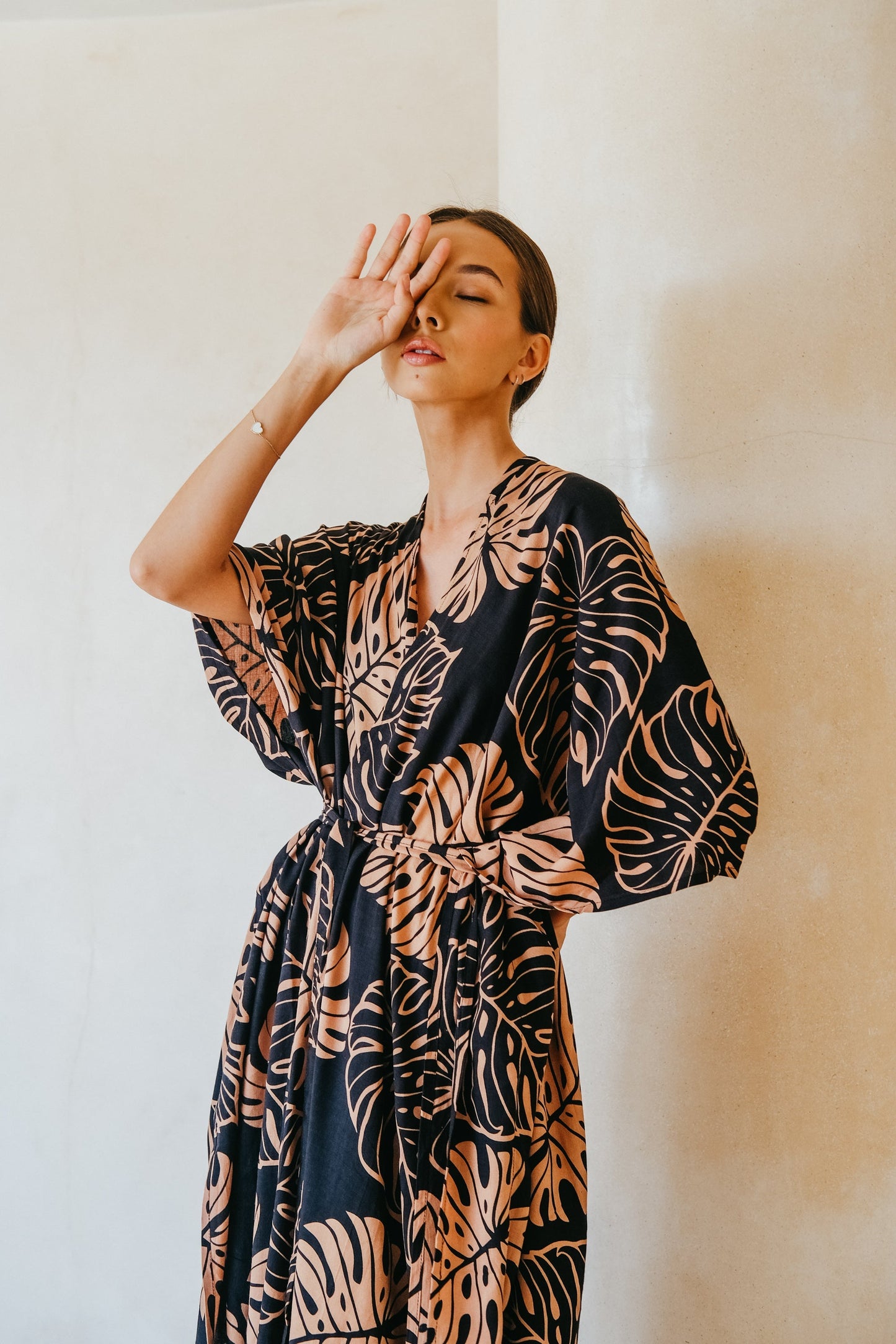 Tropical Palm Leaf Kimono in Black
