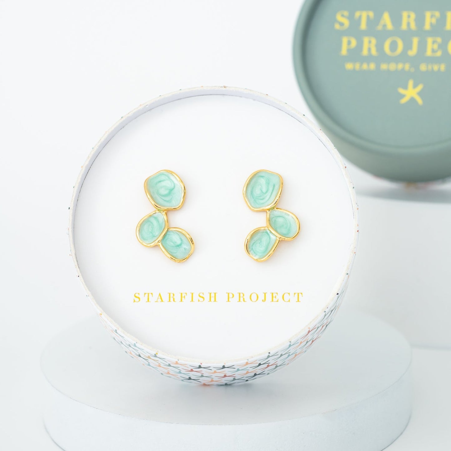Hope Echo Earrings in Mint