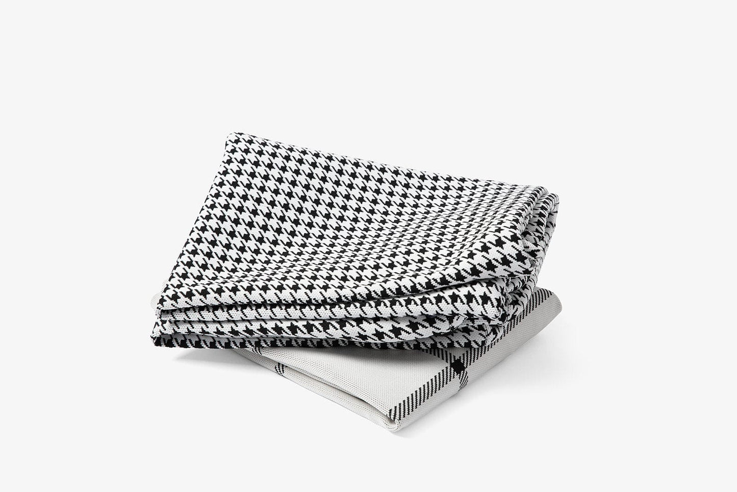 Houndstooth | Dog Bed or Bed Cover