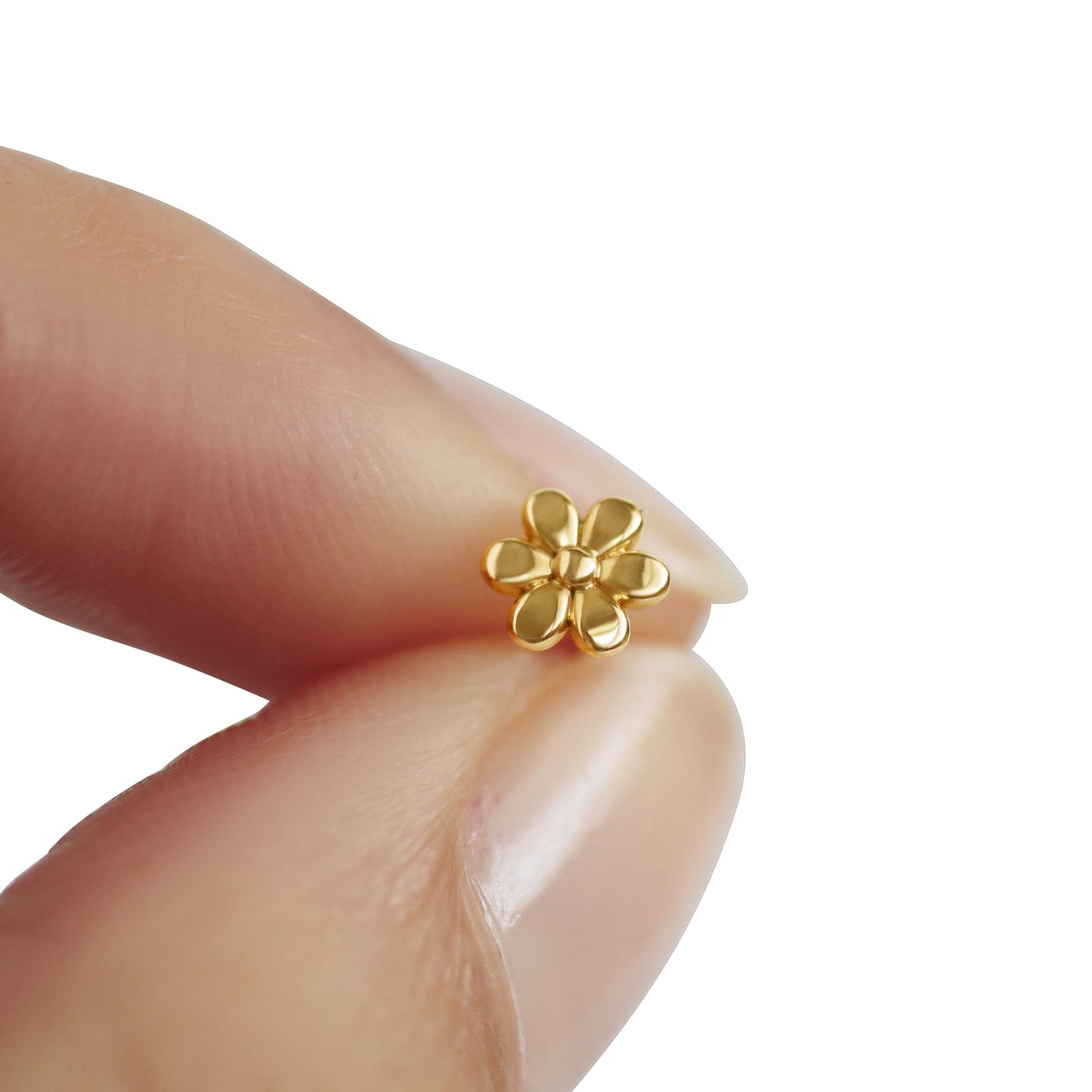 14K Yellow Gold Daisy Stud