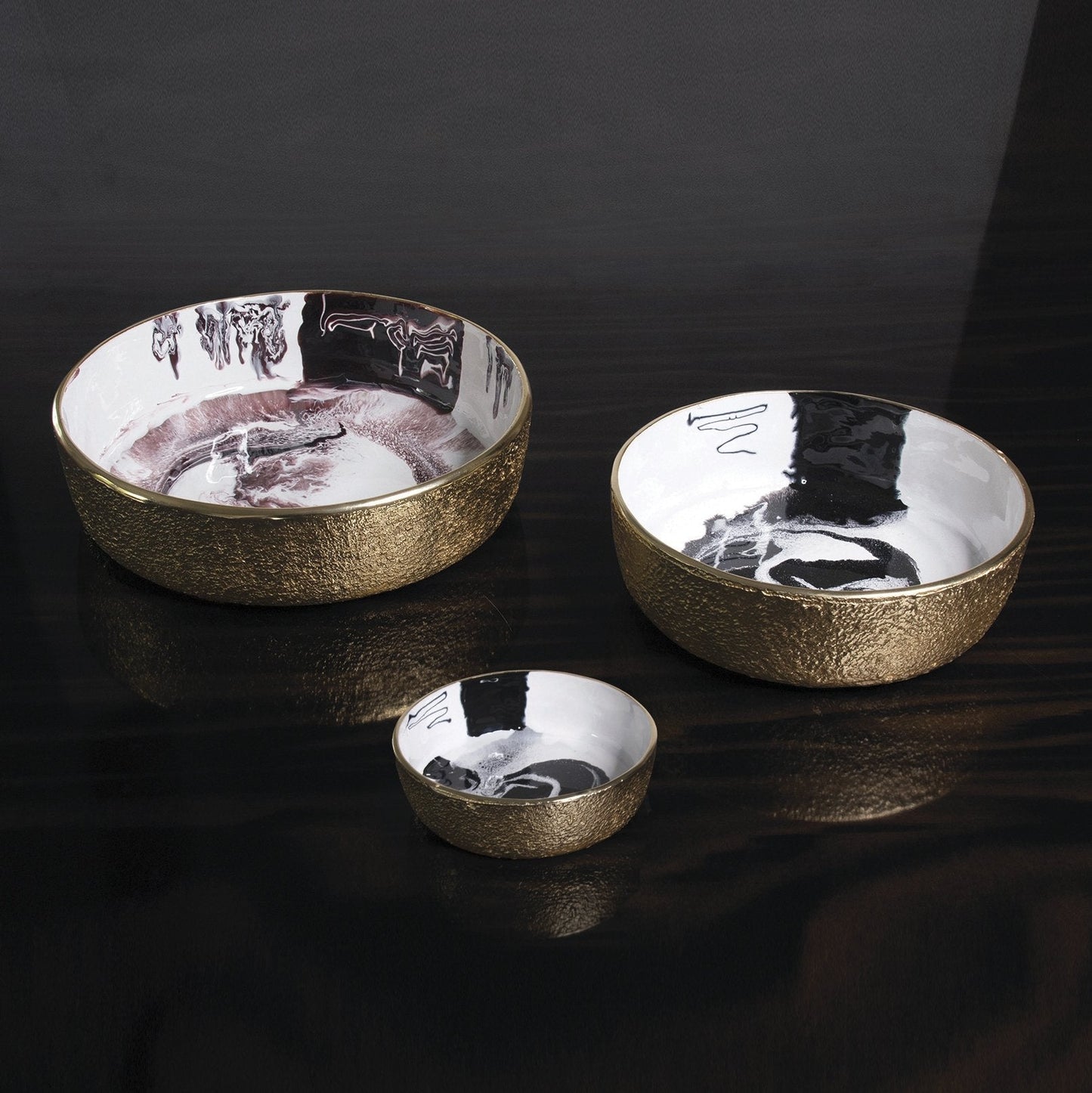 Bianco Nero Round Bowl
