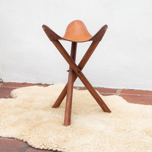 Minga | Leather Stool - Collasable