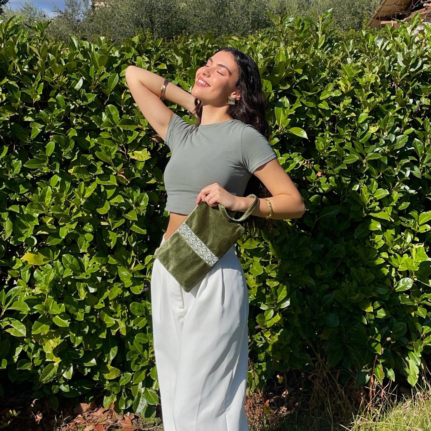 Velvet Tatreez Clutch - Green