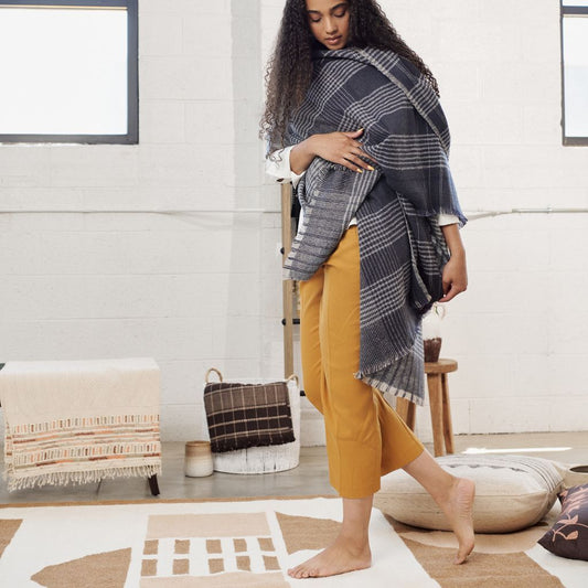 Alloy Dark Blue Stripes Pattern Soft Merino Linen Handloom Throw