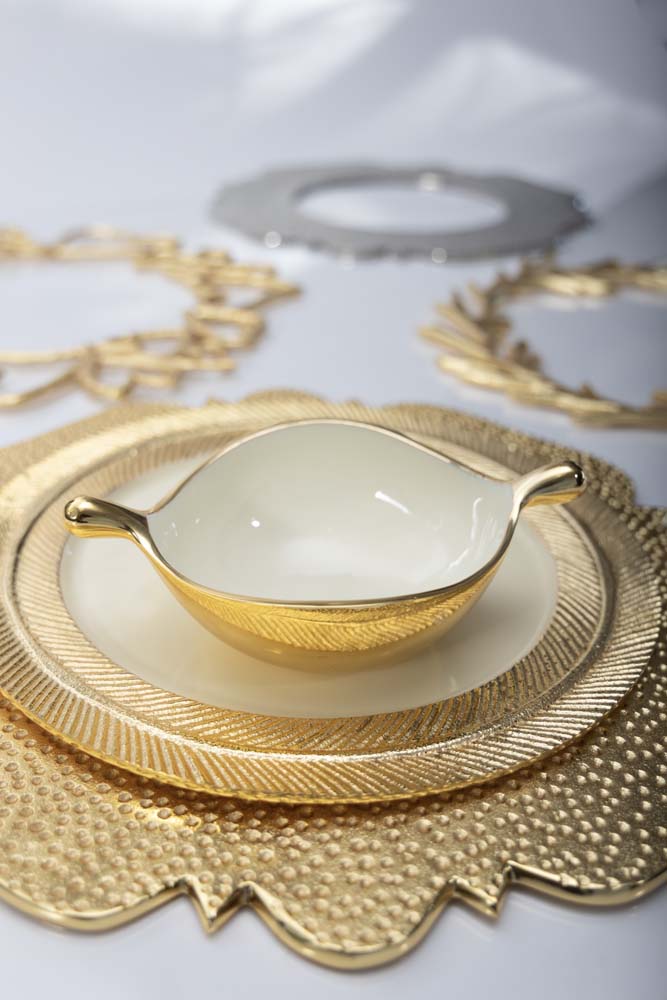 Branches Charger Gold Set of 4