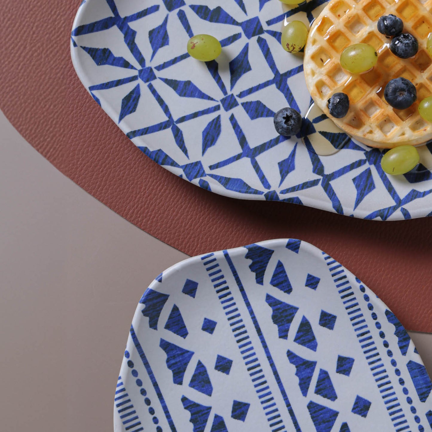 Shallow Bio Oval Platter Medium Set of 4