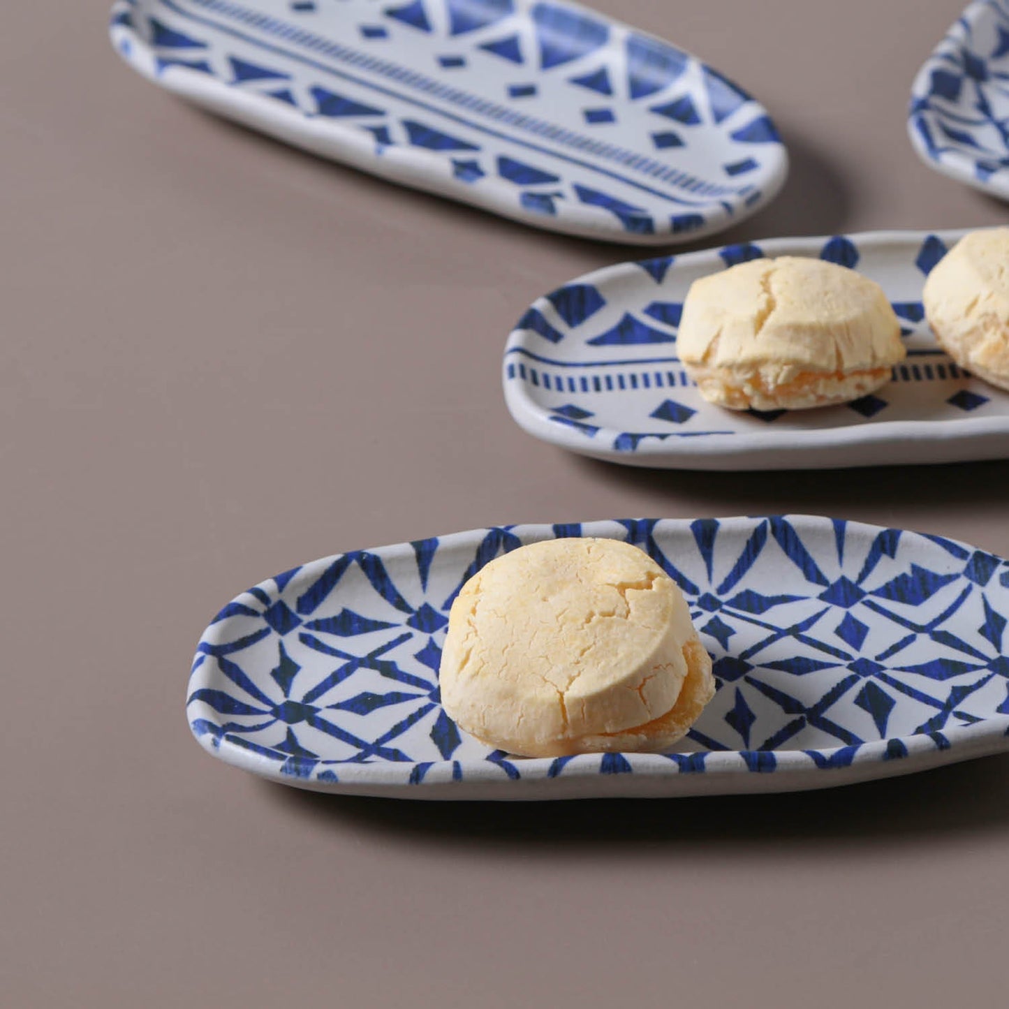 Shallow Organic Oval Platter Mini Set of 4