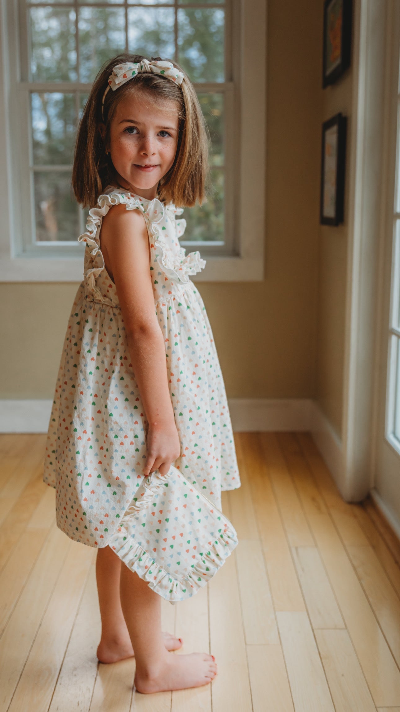 Love In Bloom | Timless Floral Ruffle Zipper Pouch