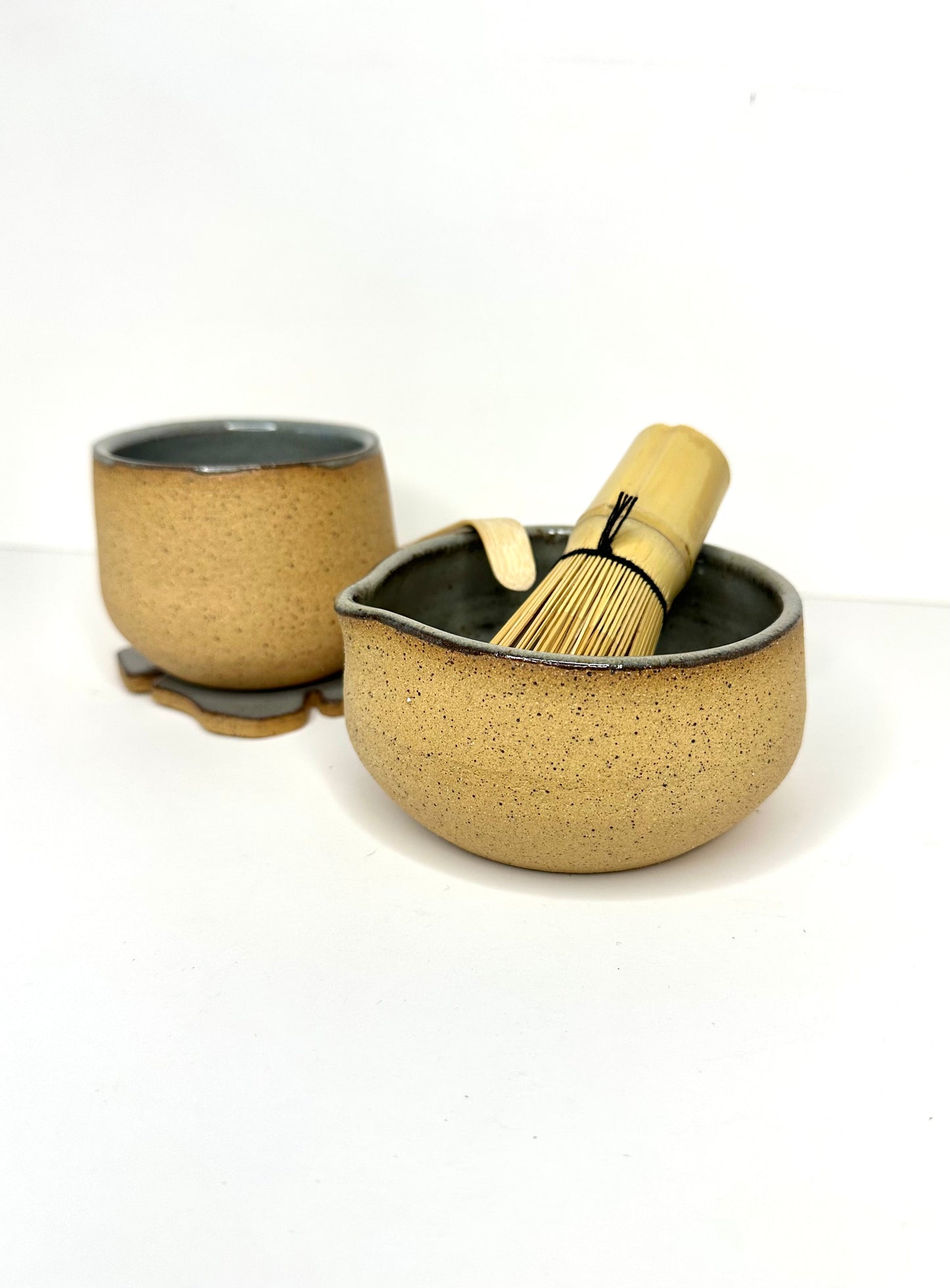 FRECKLES MATCHA SET. (Whisk+spoon & coaster included)