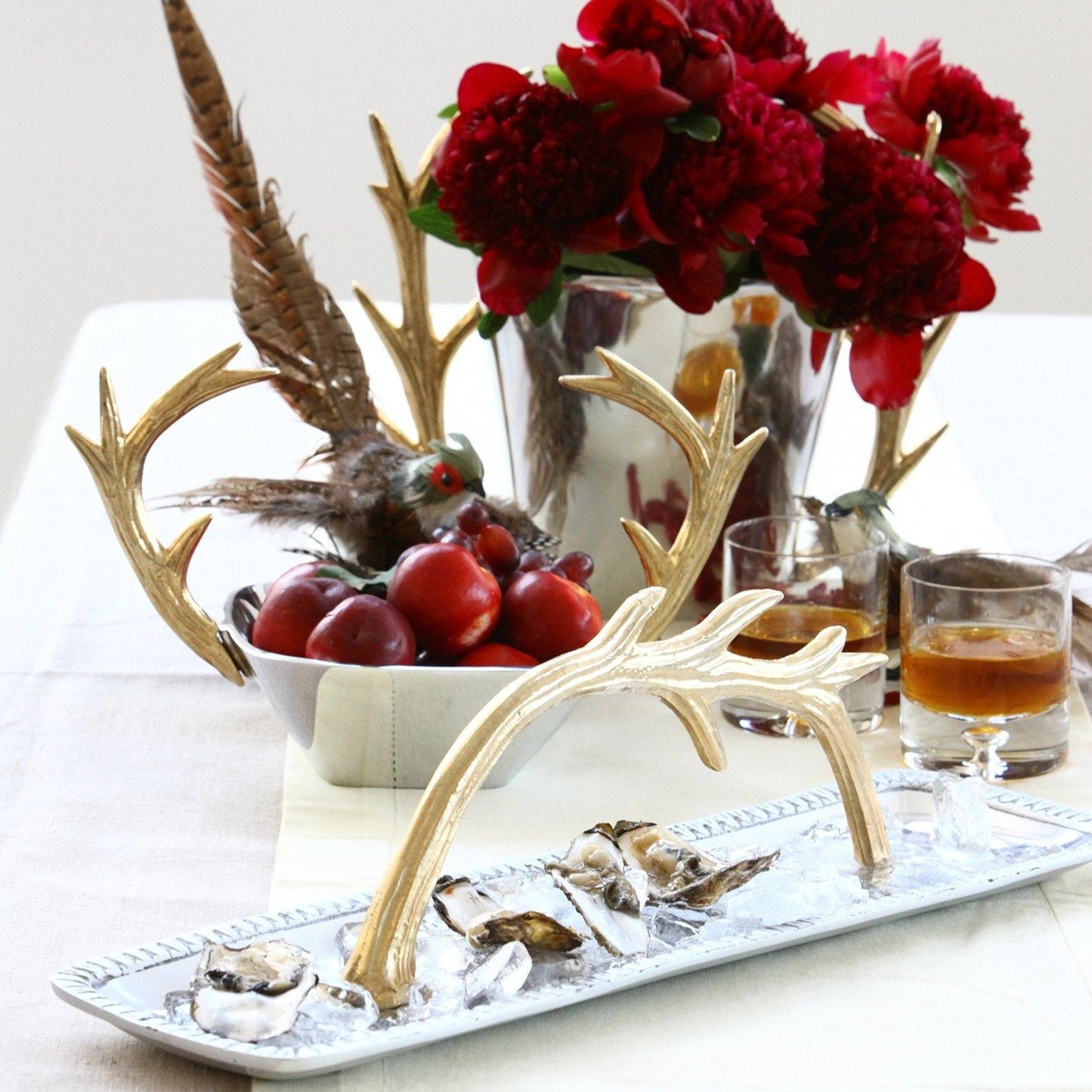 Staghorn Cakestand