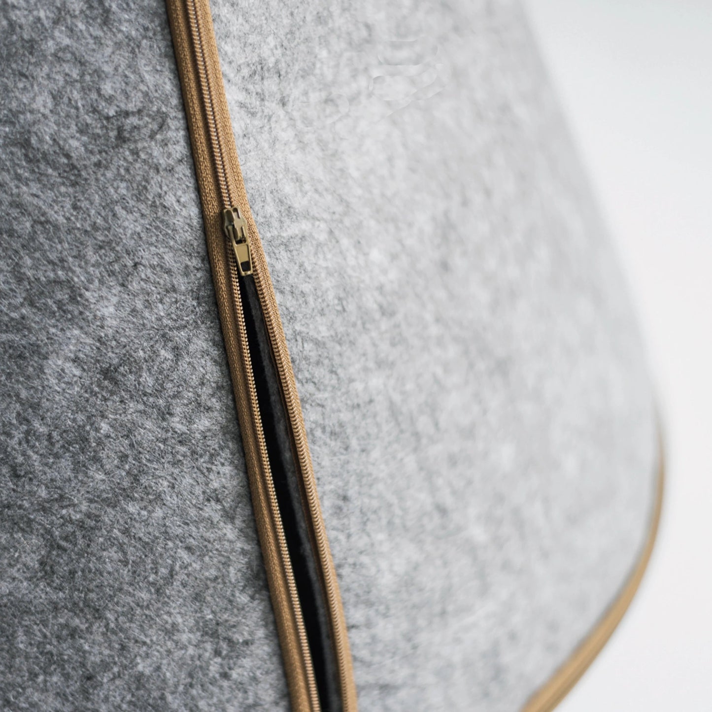 Nooee Pet Cave Molly  (XL) – Gray