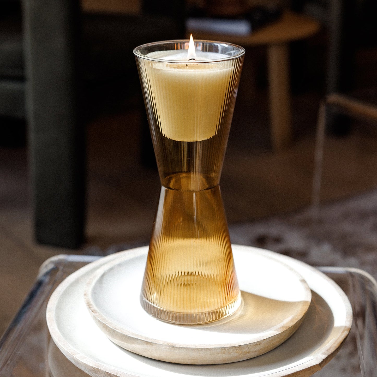 AIZ Candle - Oud & Bergamot