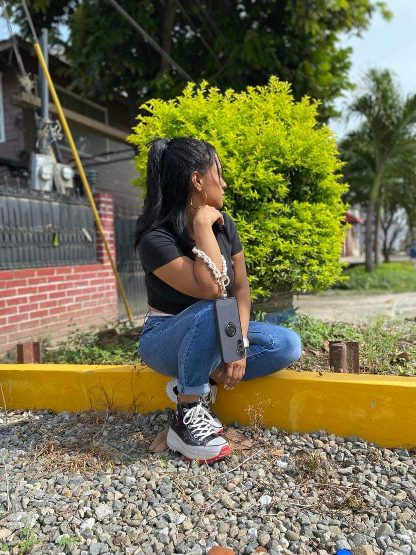 Adventure phone strap