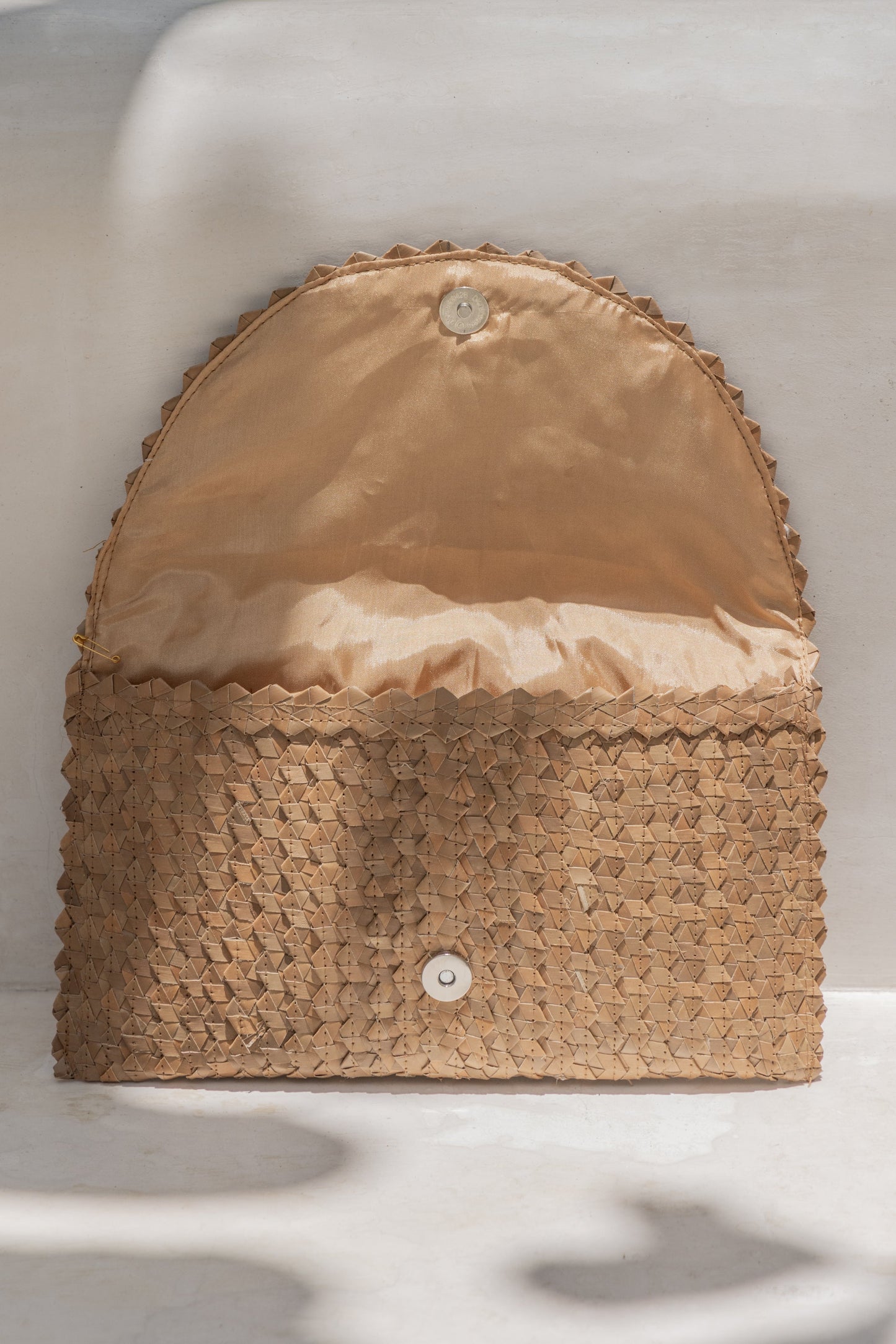 Rattan Clutch