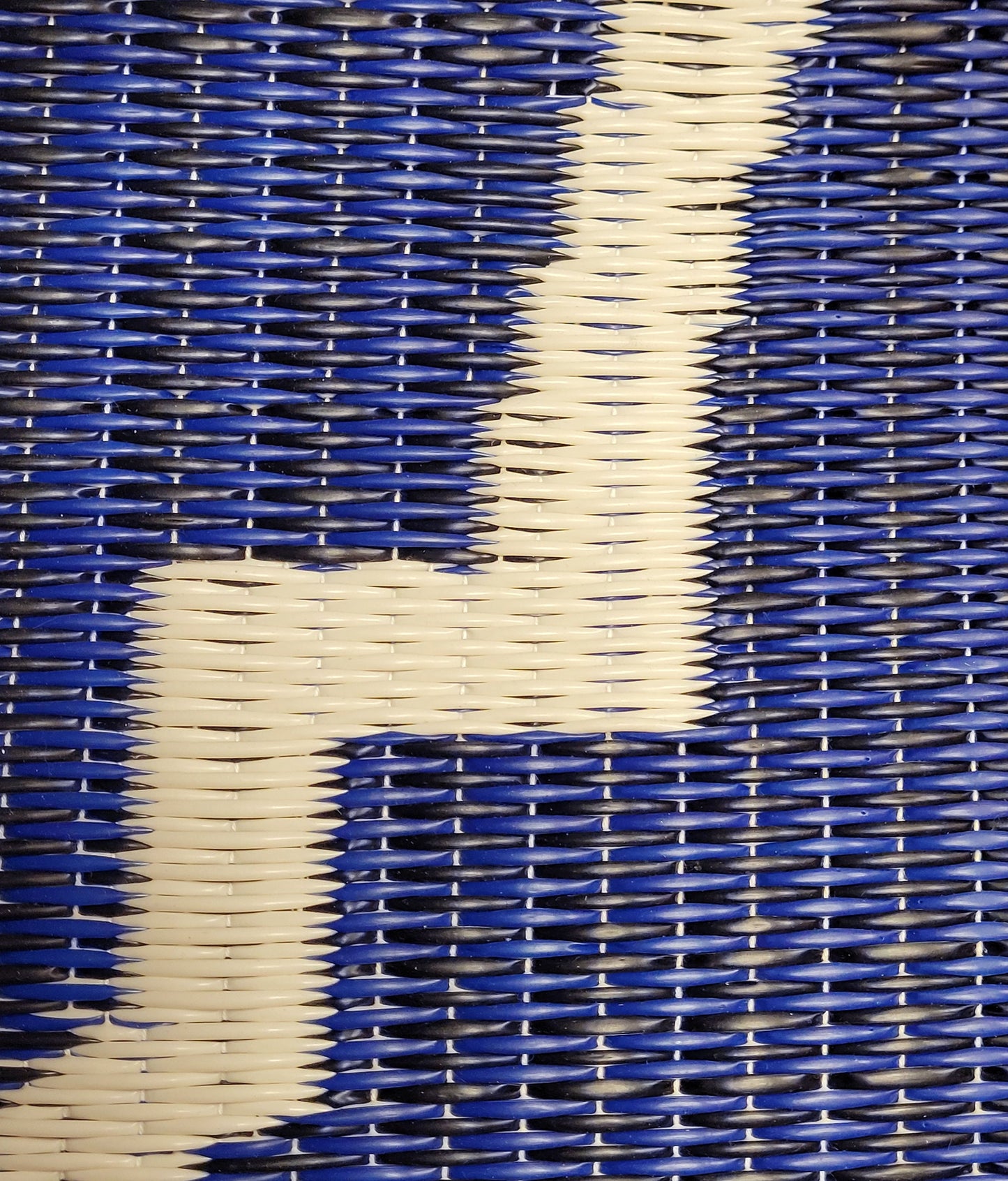 Casa Blanca Blue & White