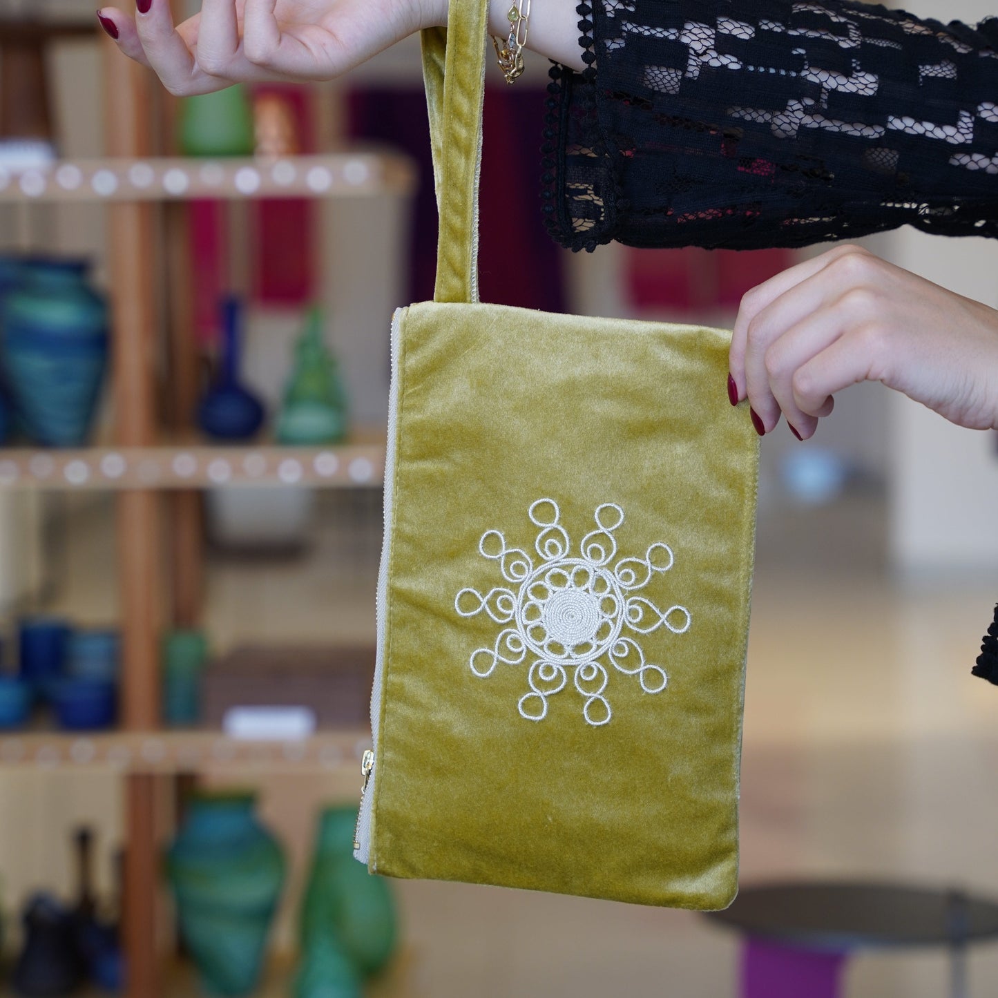 Sun Tahriri Clutch - Yellow/Green