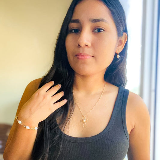 Dove Bracelet Freshwater Rice Pearls Gold Plated Textured Beads Limited Edition Exclusive