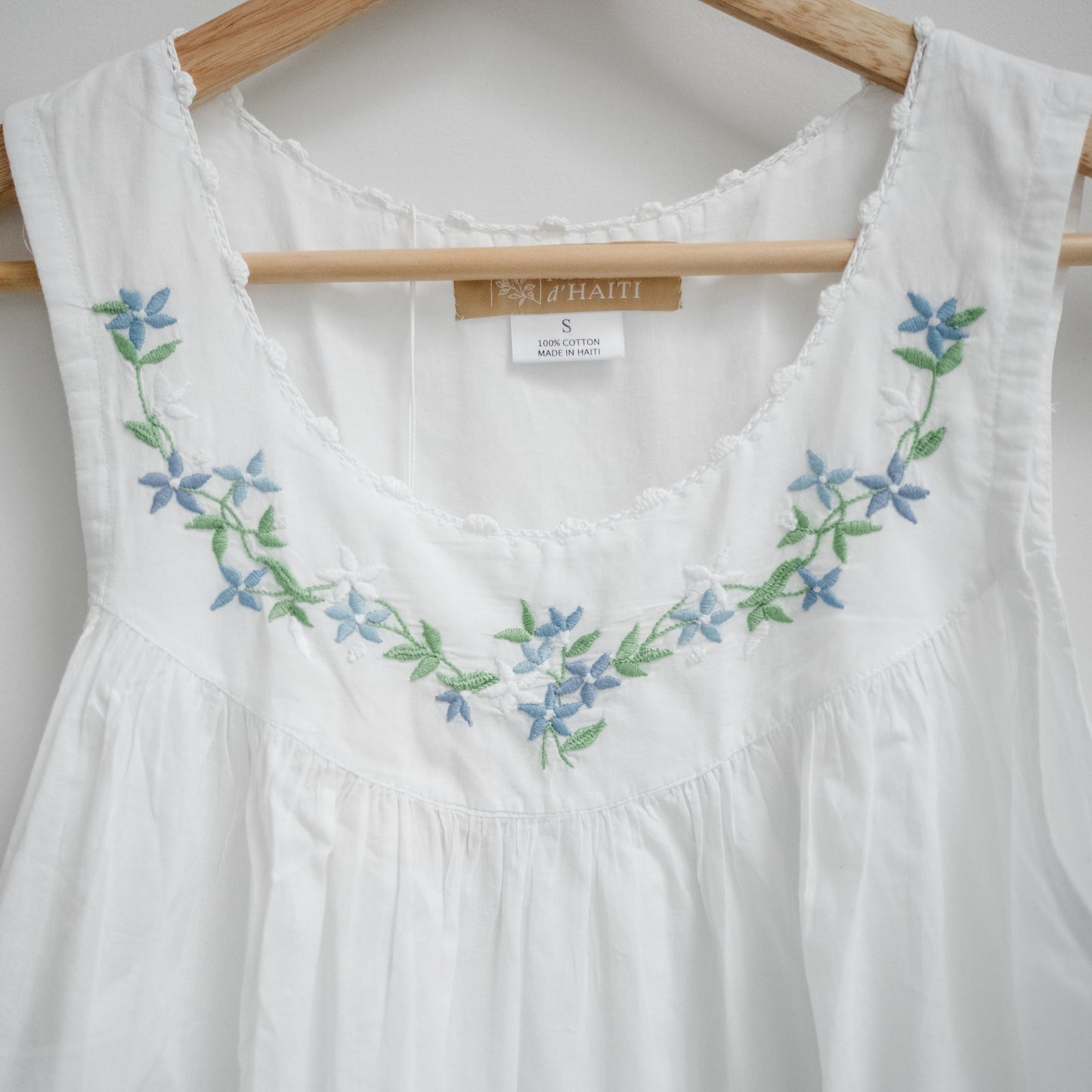 The Sarah Garland Nightgown - Blue