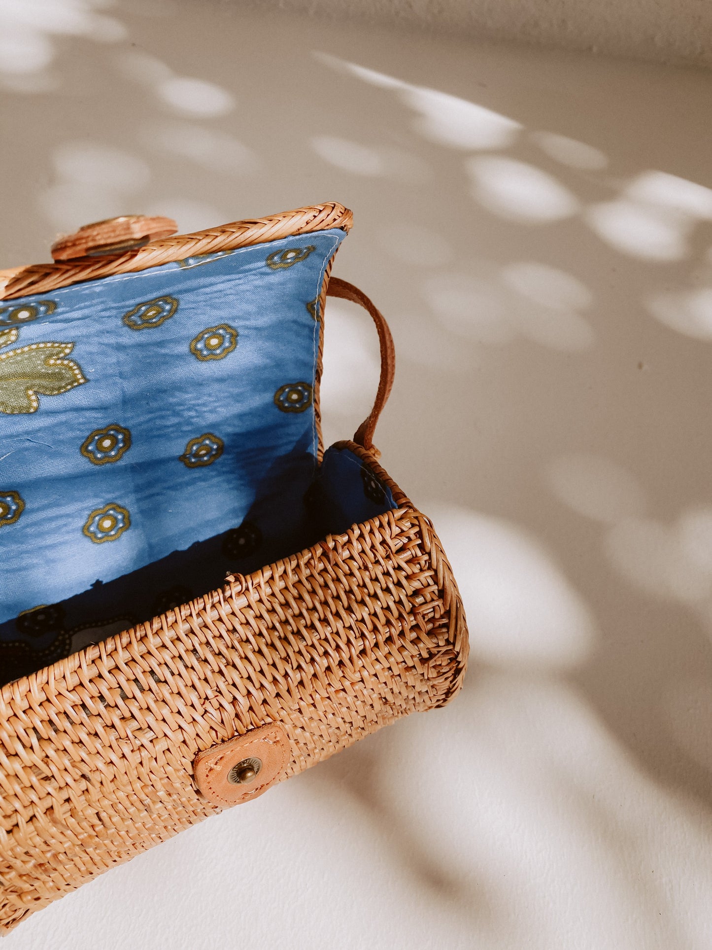 Diah Rattan Purse
