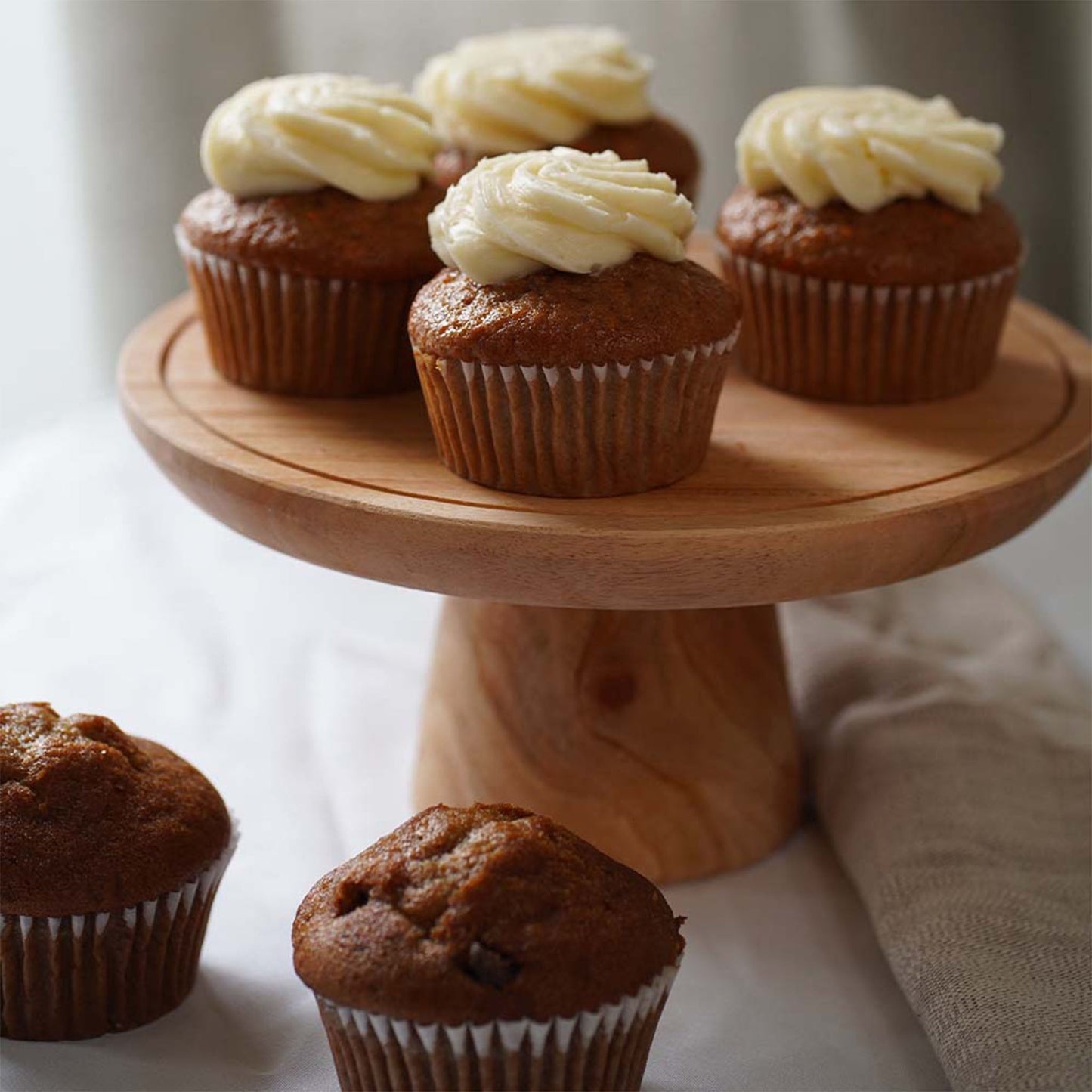 Mahogany Wood Cake Stand Medium Size, Handcarved Wooden Dessert Stand